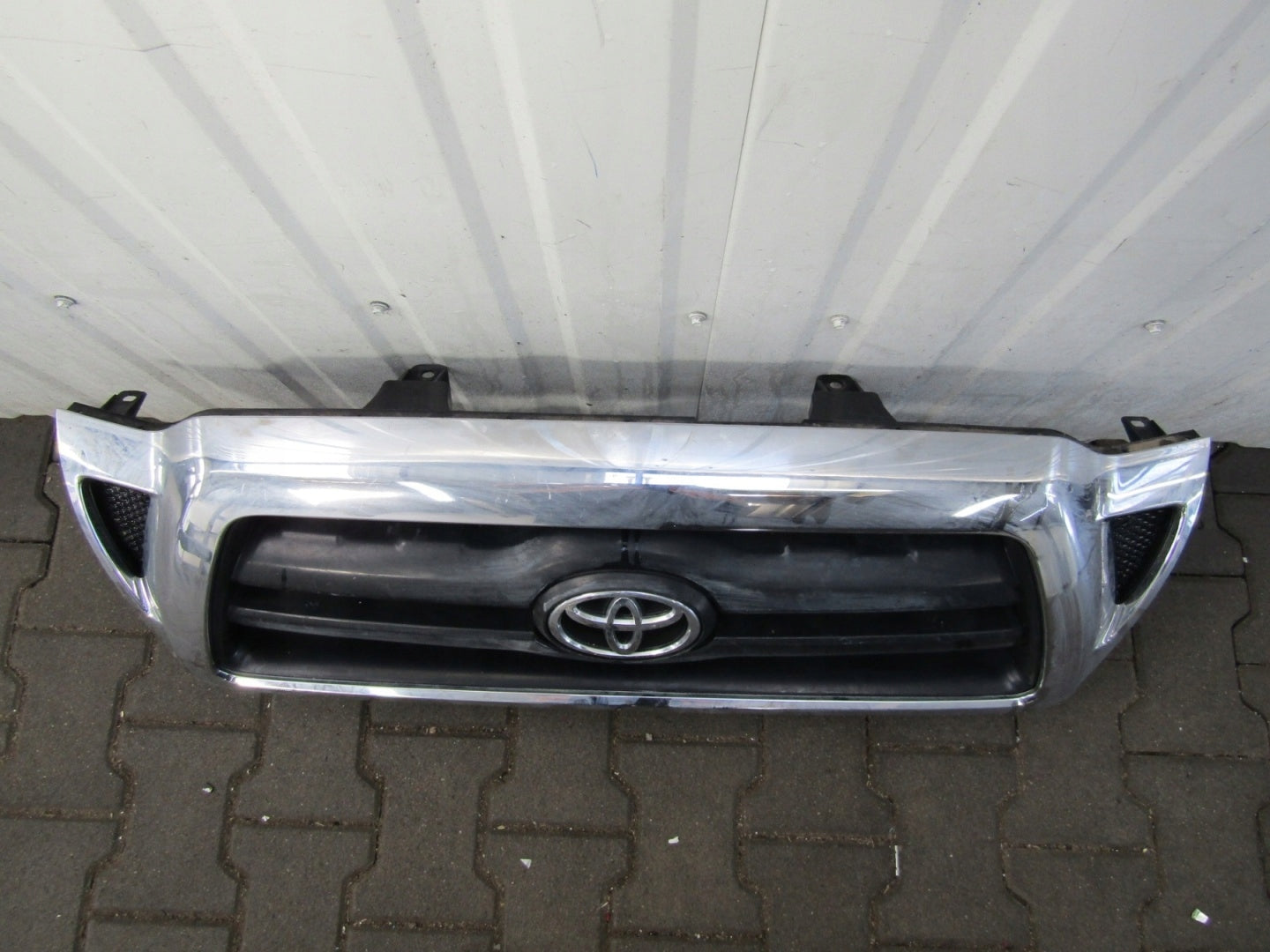 Kühlergrill Toyota E 5 TACOMA FRONTGRILL 5310004350 Kühlergitter