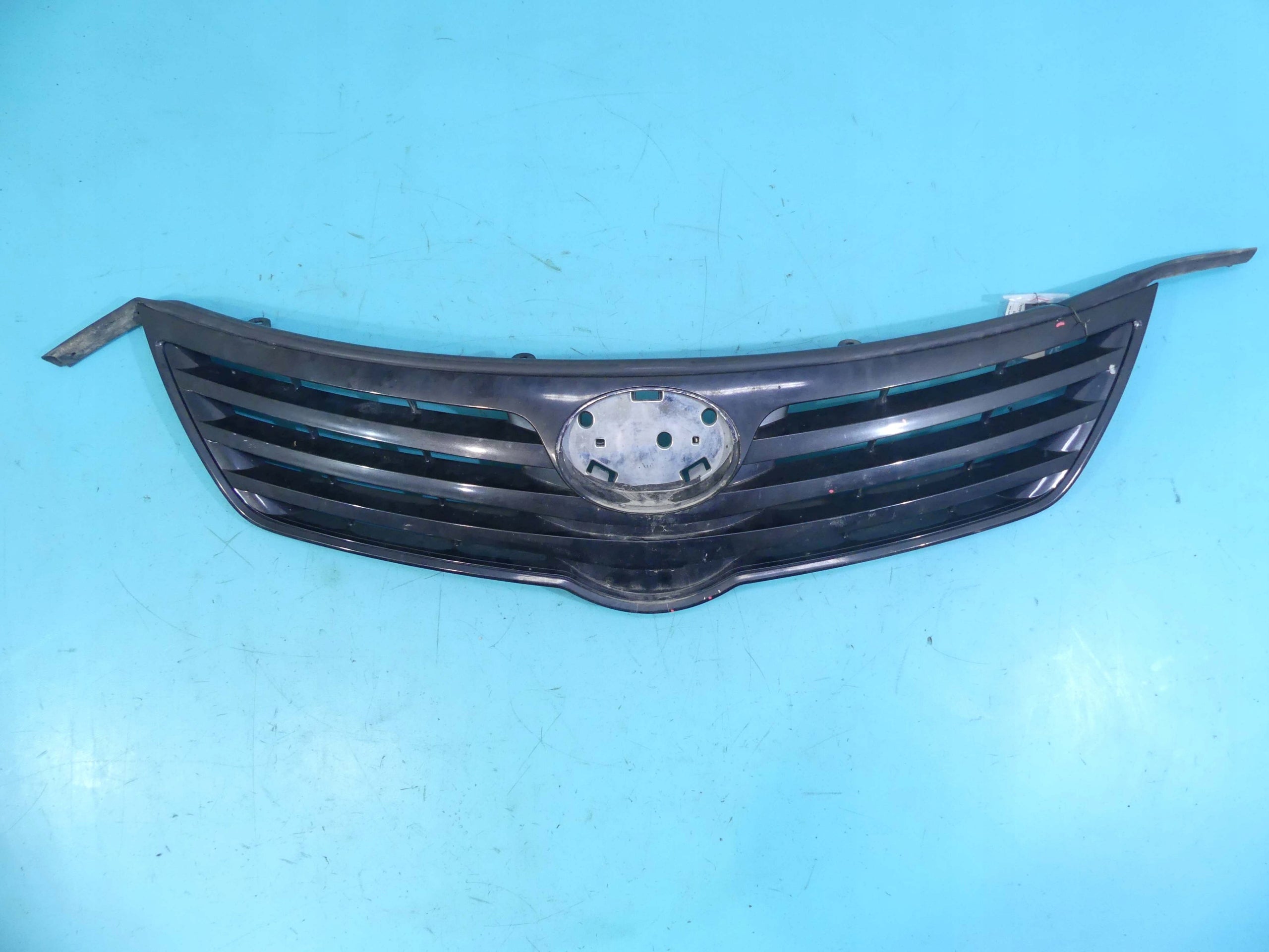  Kühlergrill Toyota T2 AVENSIS FRONTGRILL 5310005110 Kühlergitter product image