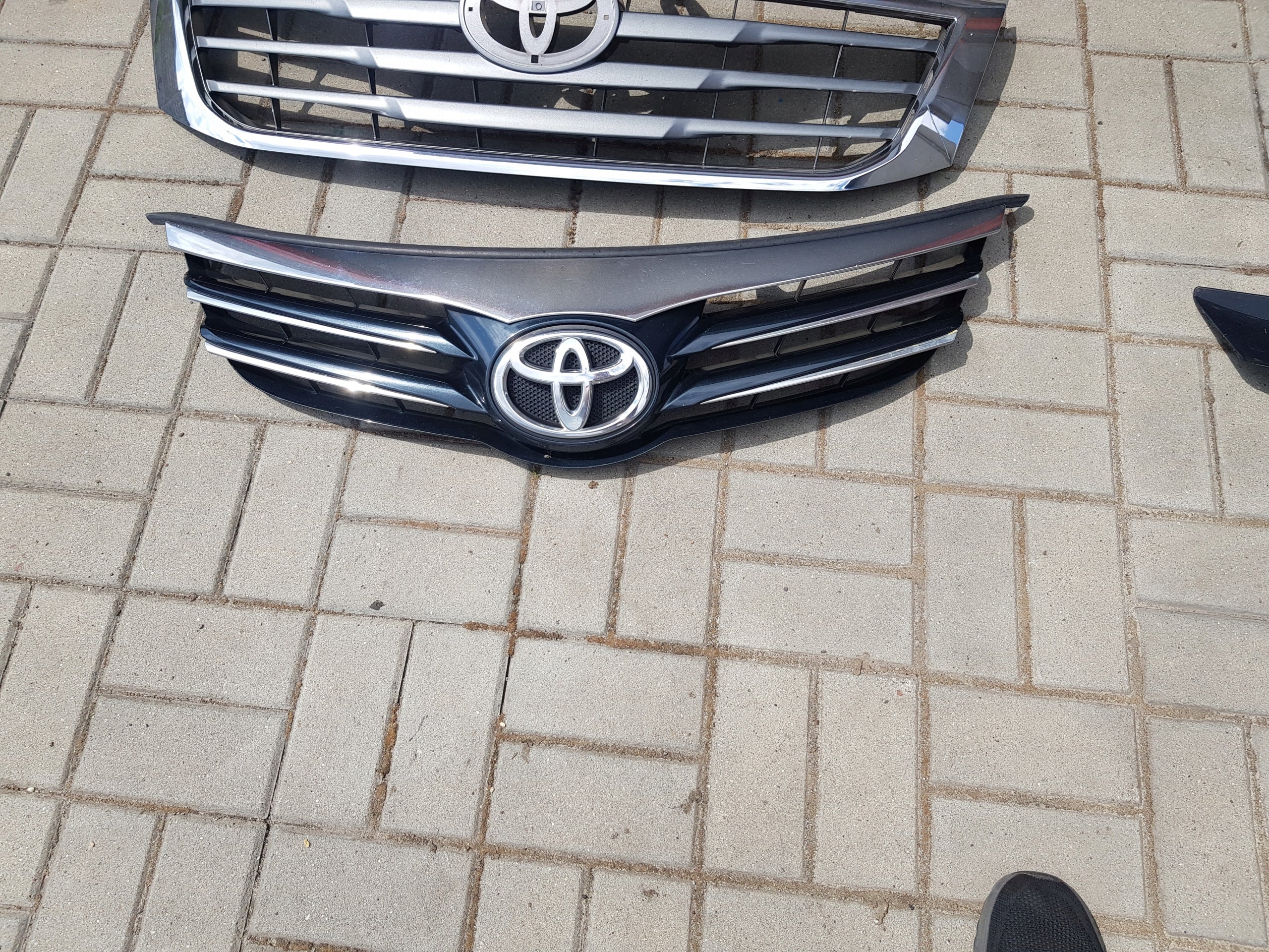 Kühlergrill Toyota 5 T2 FRONTGRILL 5310105050 Kühlergitter