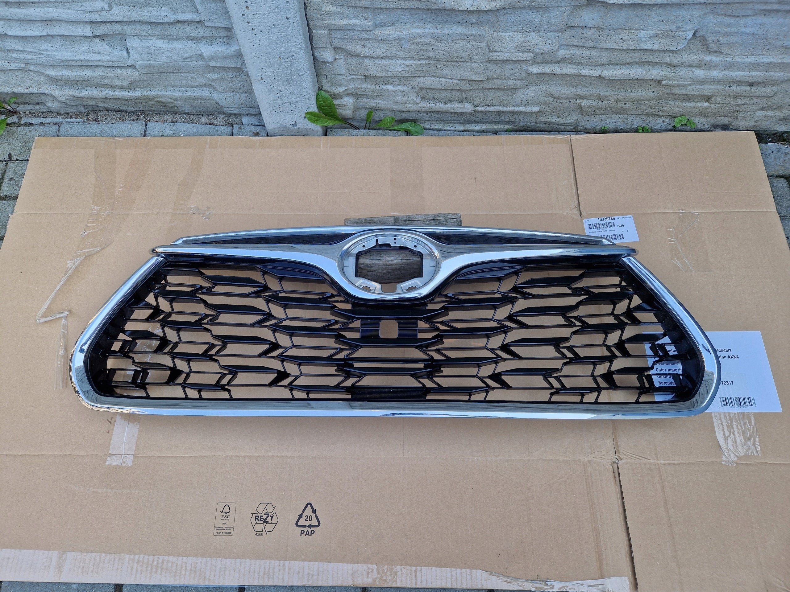 Kühlergrill Toyota 5 V HIGHLANDER FRONTGRILL 531010E330 Kühlergitter