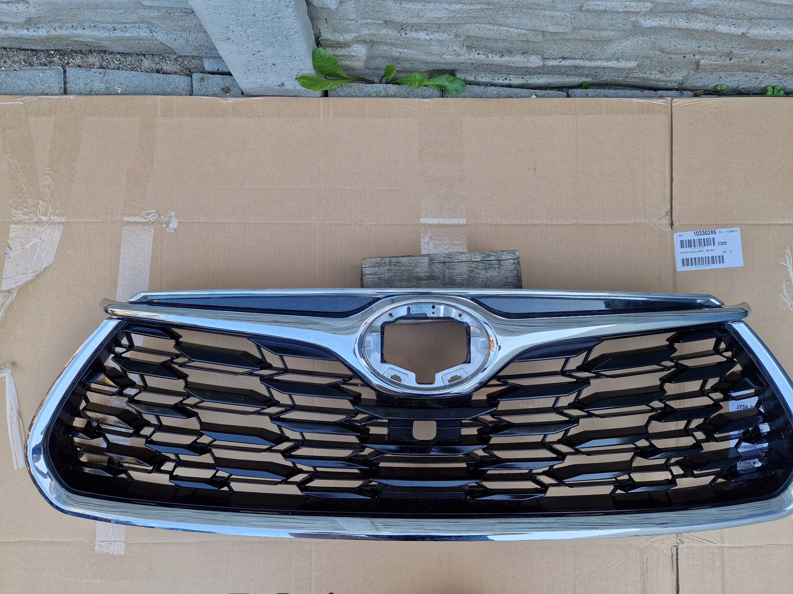 Kühlergrill Toyota 5 V HIGHLANDER FRONTGRILL 531010E330 Kühlergitter