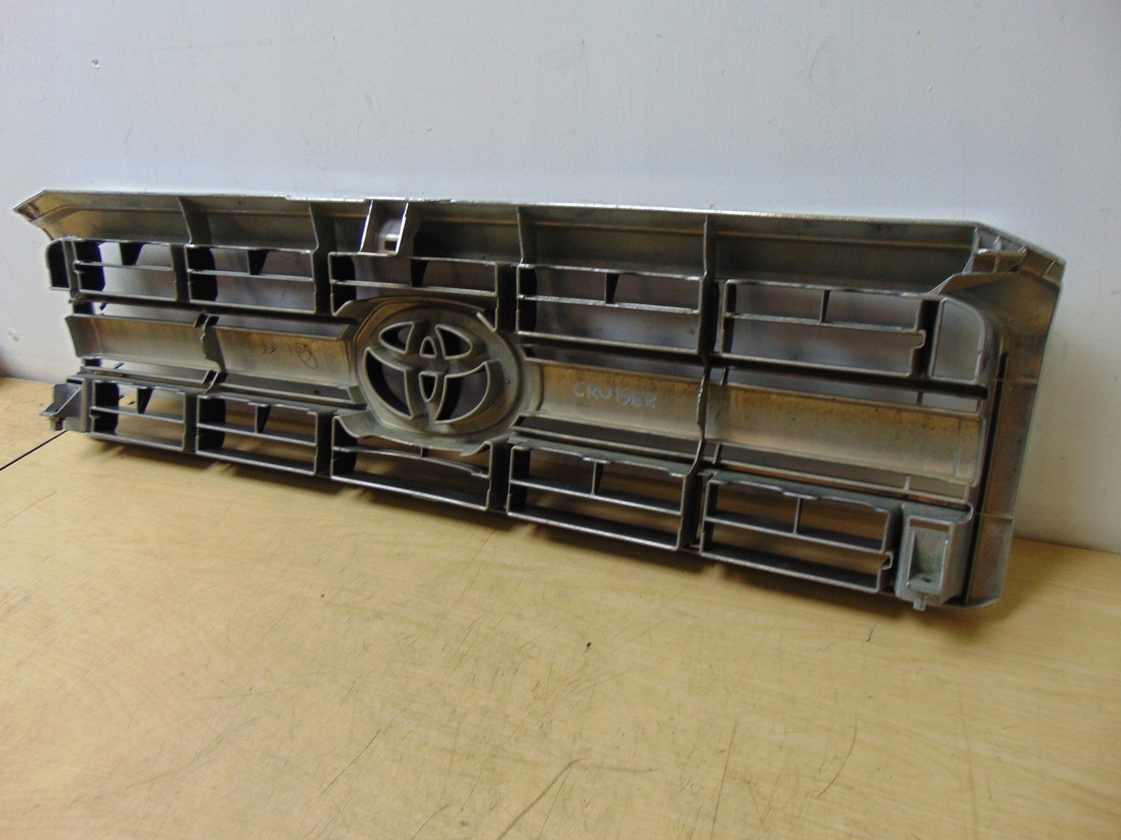 Kühlergrill Toyota 5 LAND CRUISER FRONTGRILL 5310160450 Kühlergitter