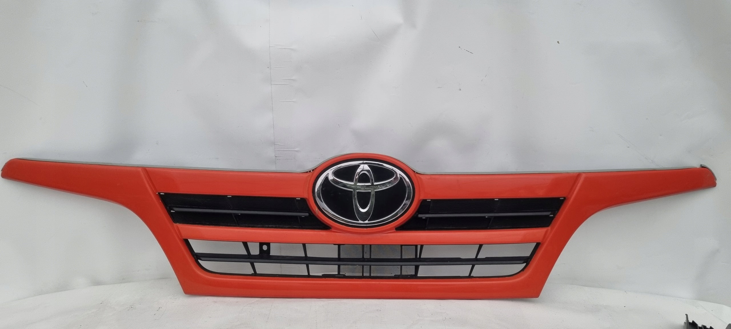 Kühlergrill Toyota E FRONTGRILL 5312137020 Kühlergitter