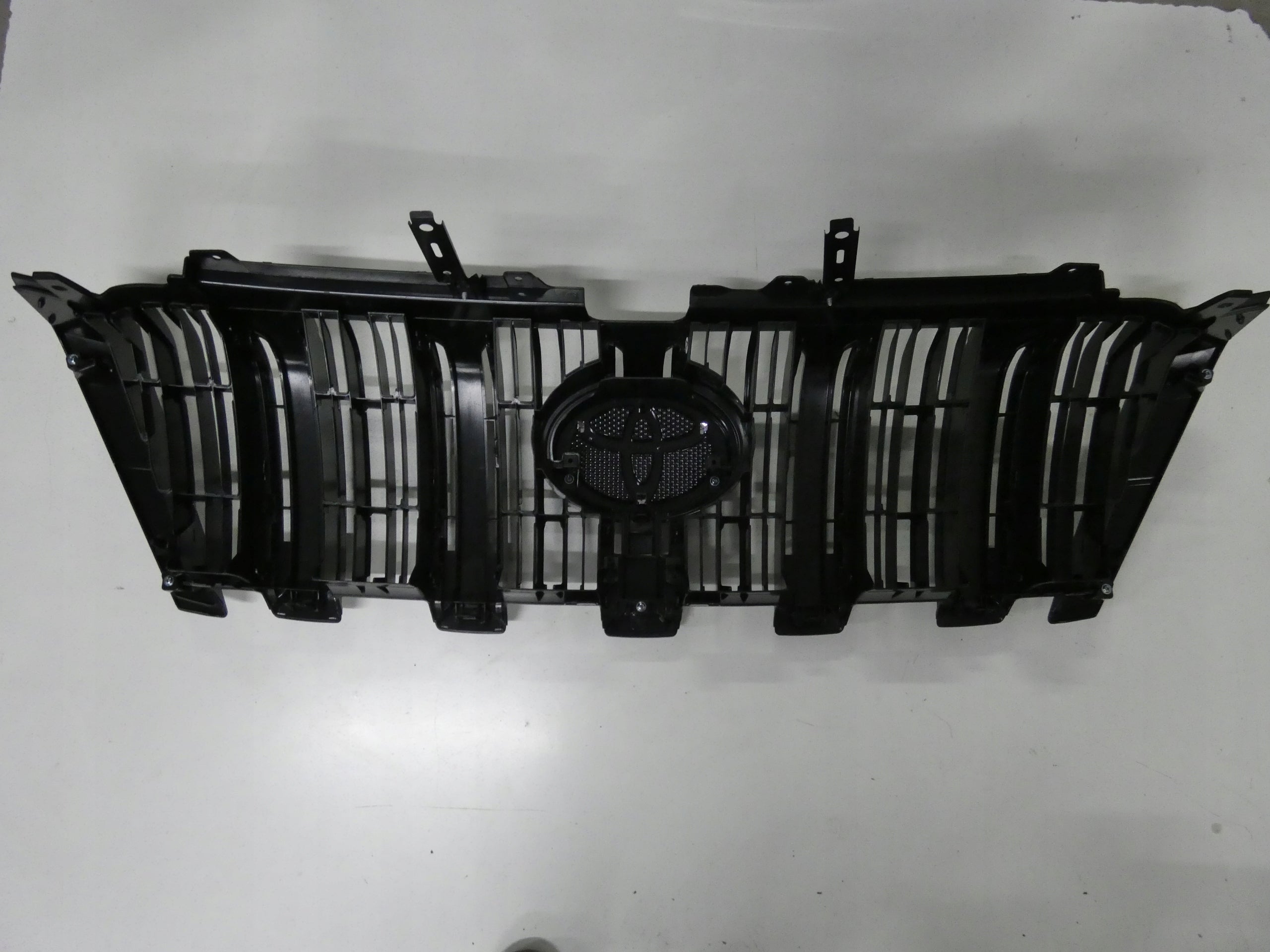 Kühlergrill Toyota 5 LAND CRUISER FRONTGRILL 5310160B81 Kühlergitter