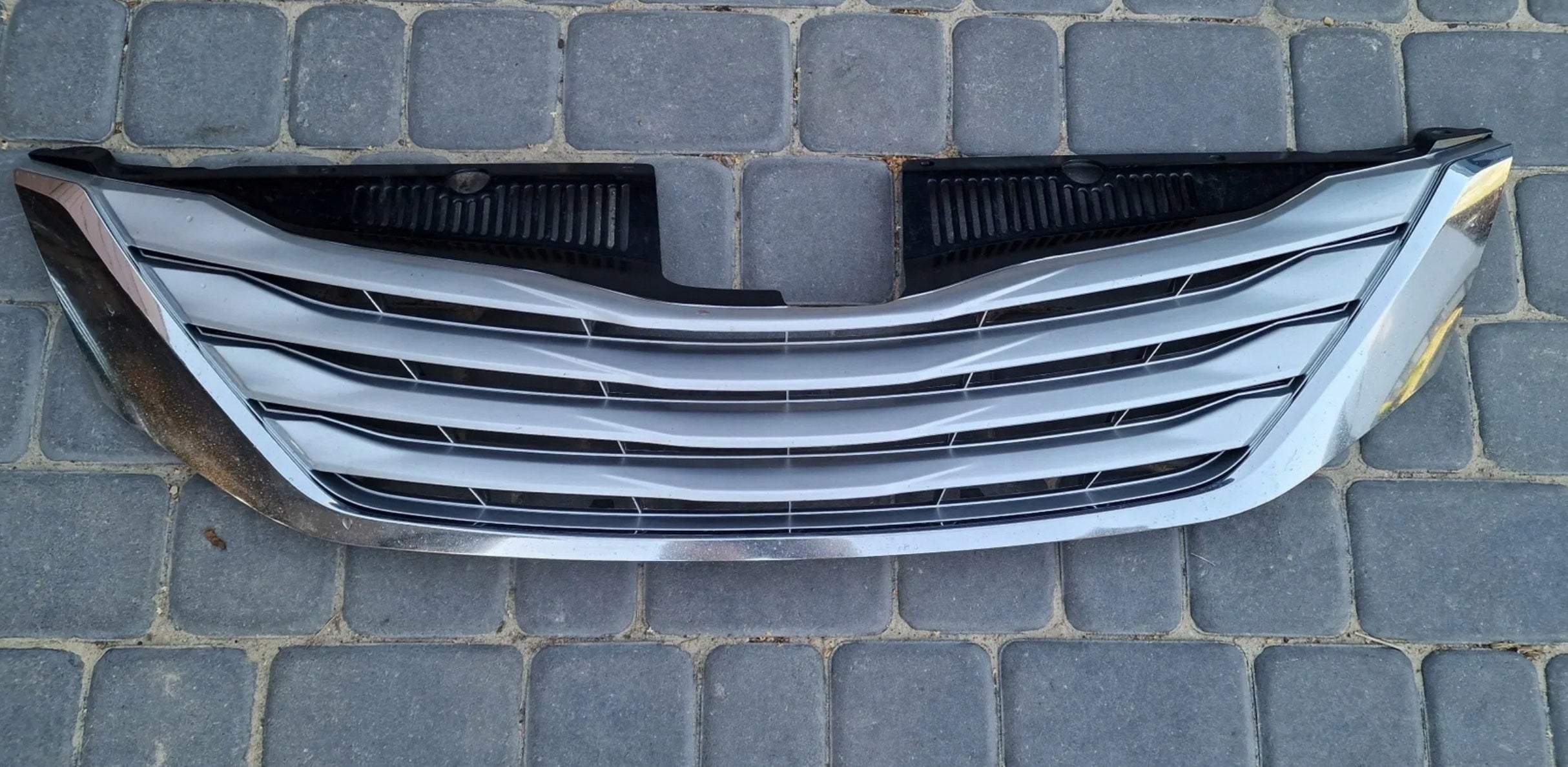  Kühlergrill Toyota 5 SIENNA CHR FRONTGRILL Kühlergitter product image