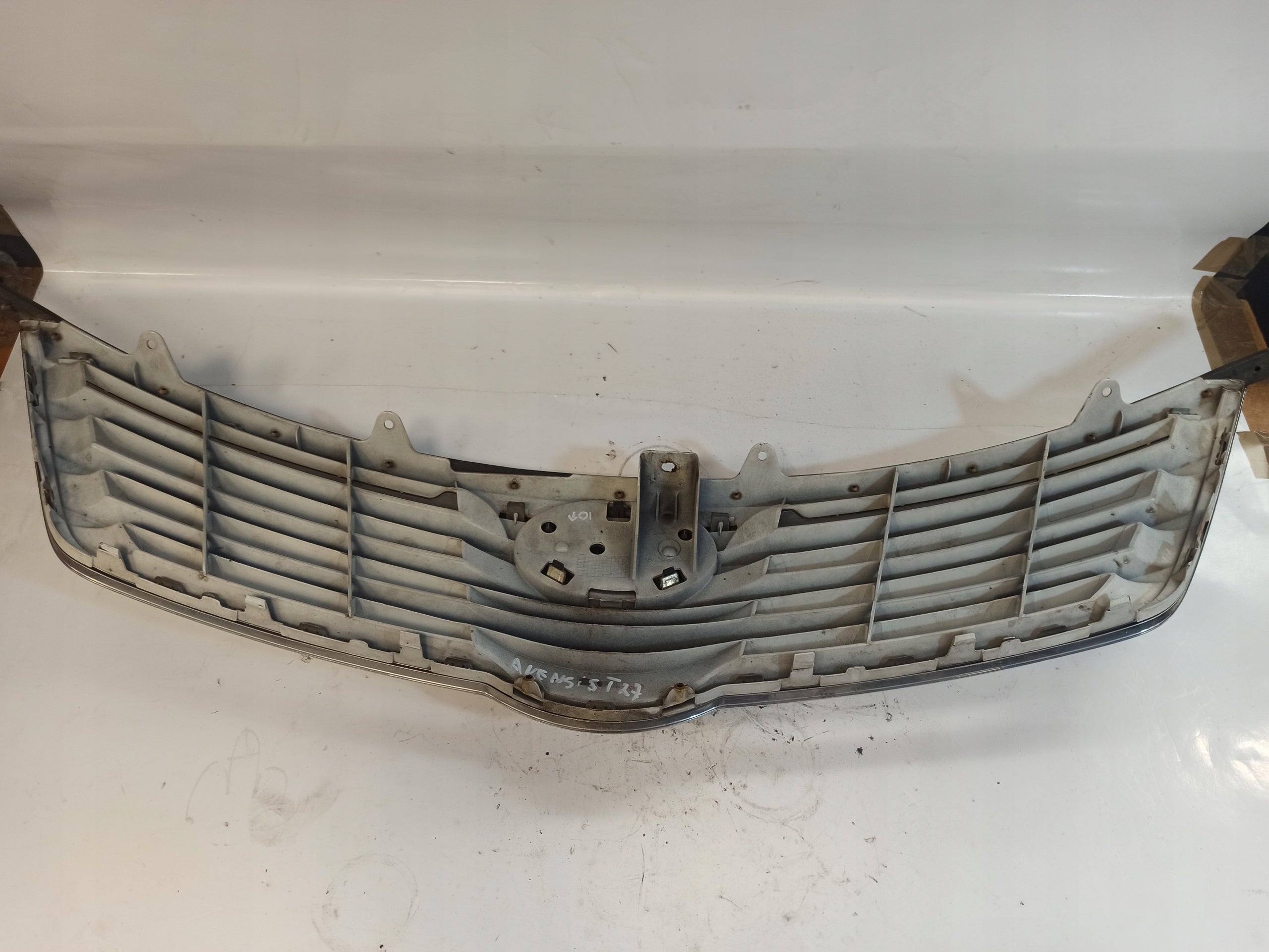 Kühlergrill Toyota AVENSIS T25 FRONTGRILL 5310005110 Kühlergitter