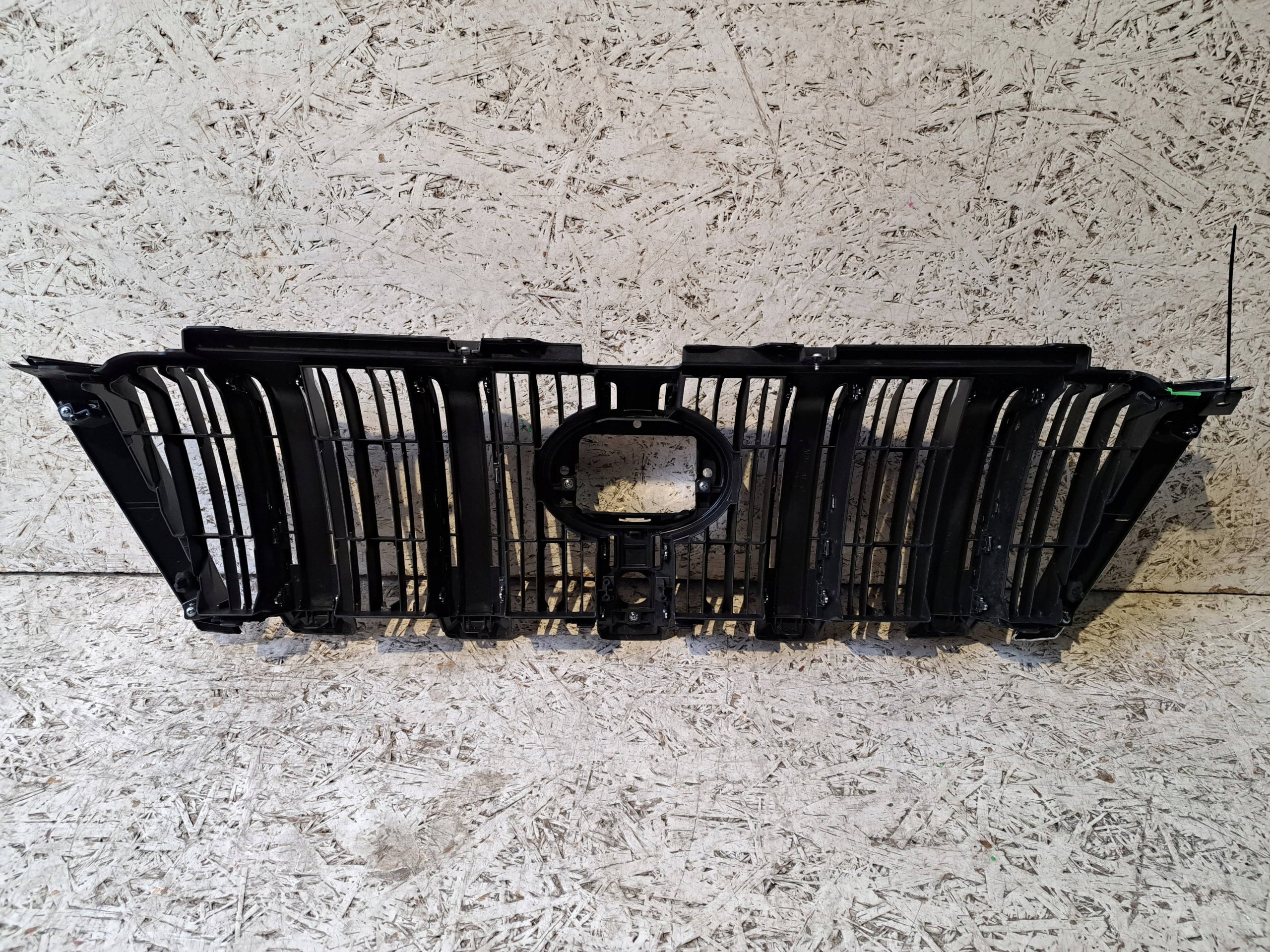 Kühlergrill Toyota LAND 5 E FRONTGRILL 5310160C01 Kühlergitter