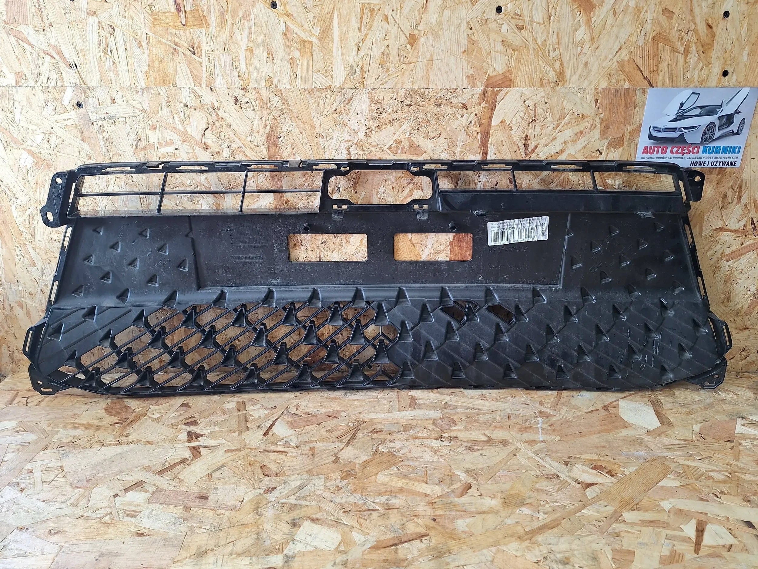 Kühlergrill Toyota CROSS 5 AYGO FRONTGRILL 531110H140 Kühlergitter