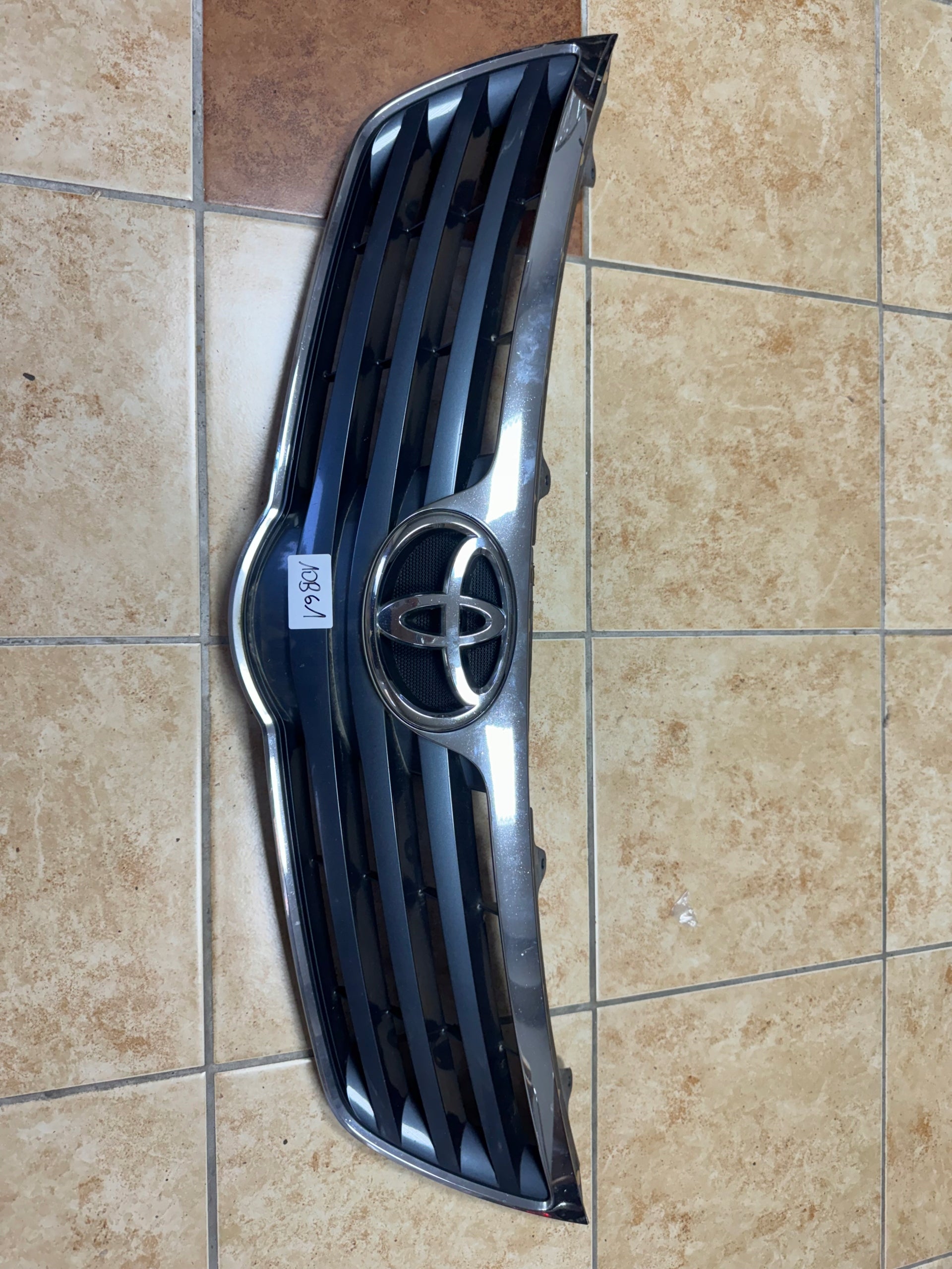  Kühlergrill Toyota AVENSIS T27 FRONTGRILL Kühlergitter product image