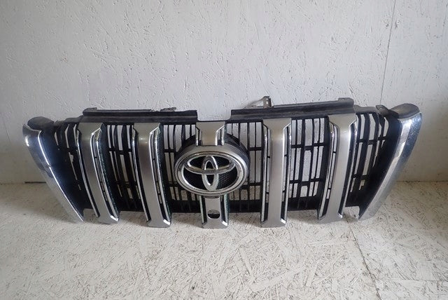 Calandre Toyota 5 LAND CRUISER FRONT GRILL calandre 