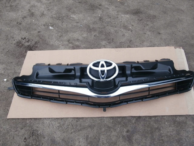  Kühlergrill Toyota ZN VERSO FRONTGRILL Kühlergitter product image