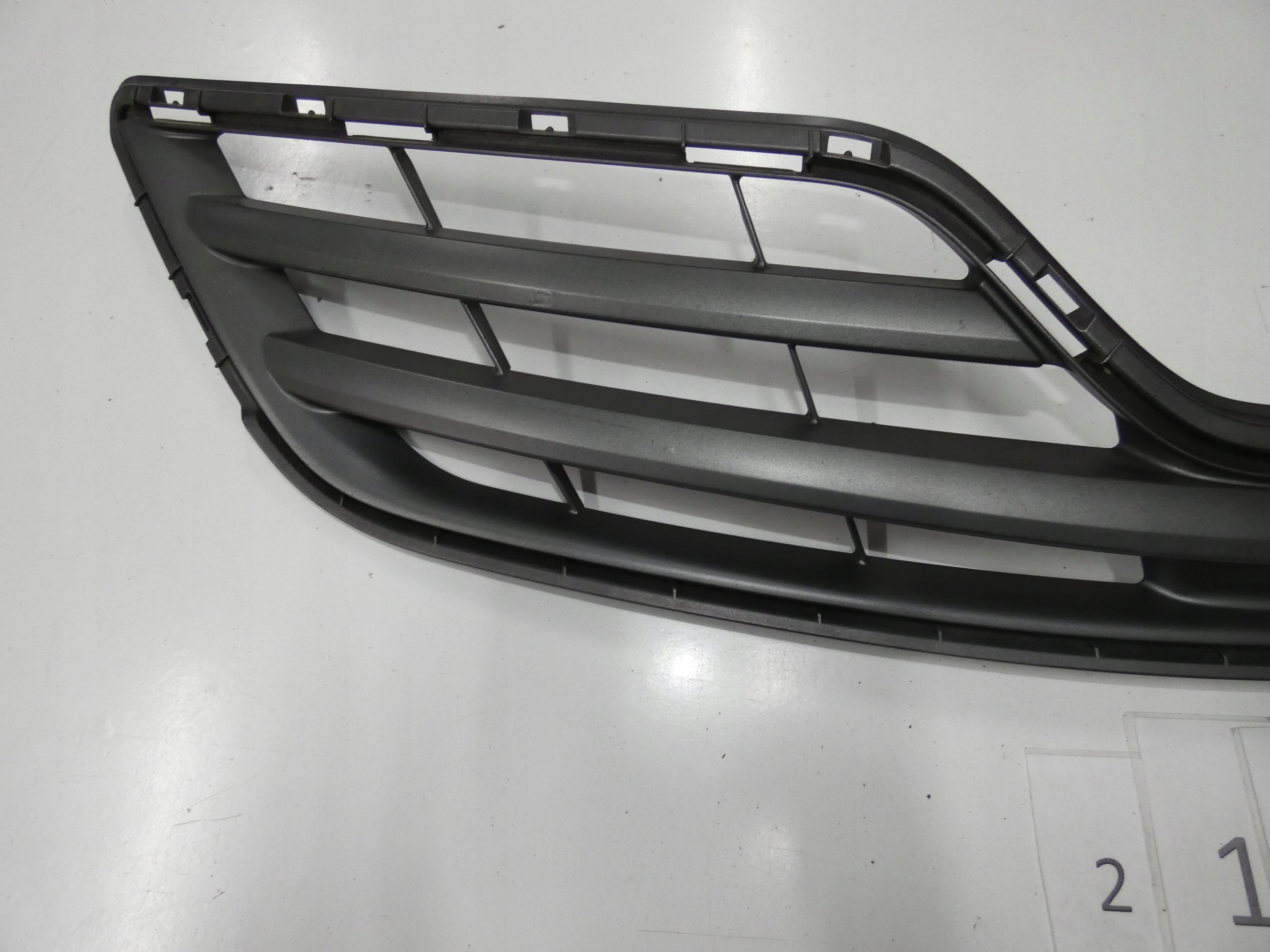 Kühlergrill Toyota COROLLA CAMRY E 5 FRONTGRILL 5311102570 Kühlergitter