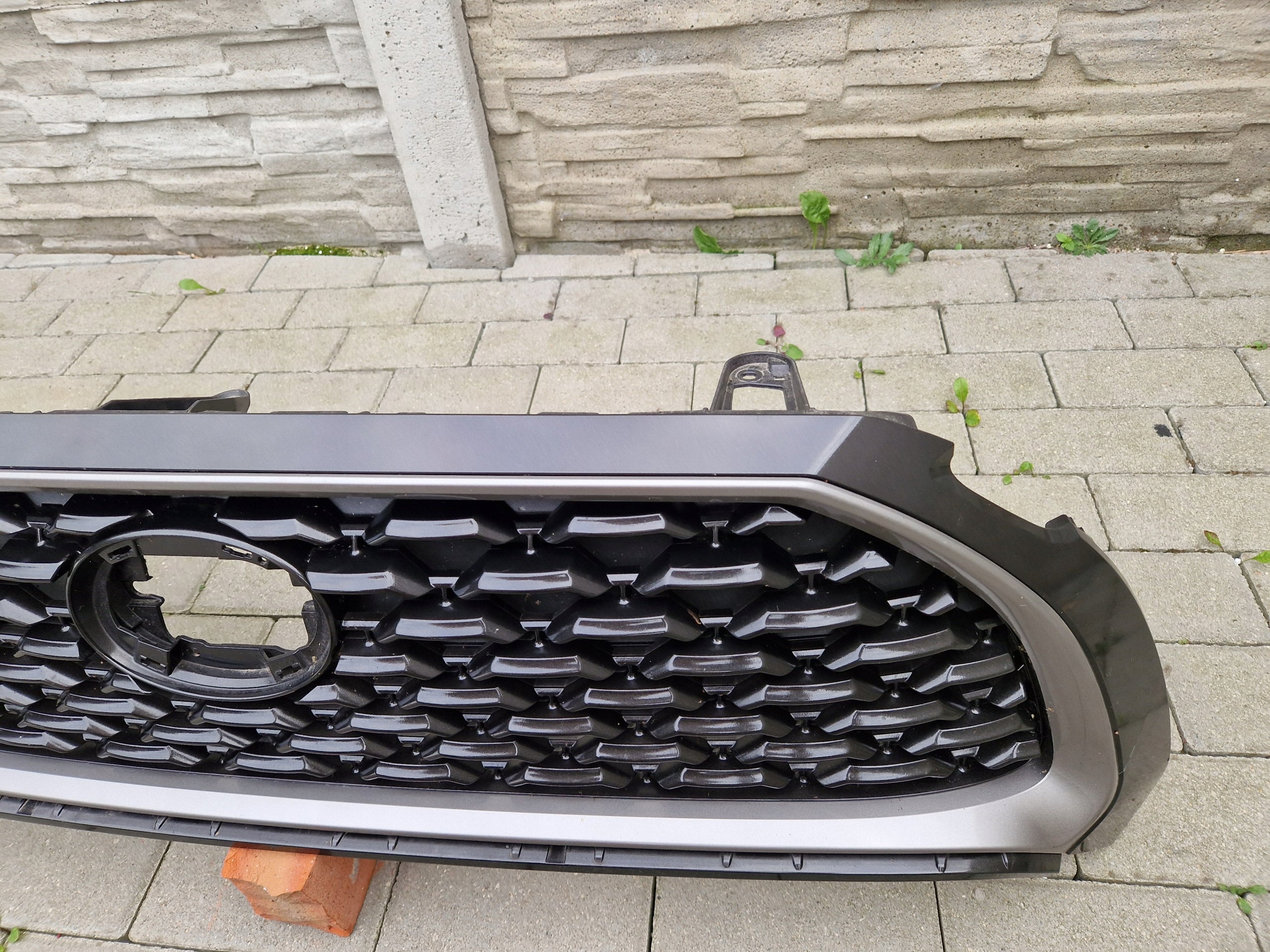 Kühlergrill Toyota COROLLA CROSS FRONTGRILL 5310016010 Kühlergitter