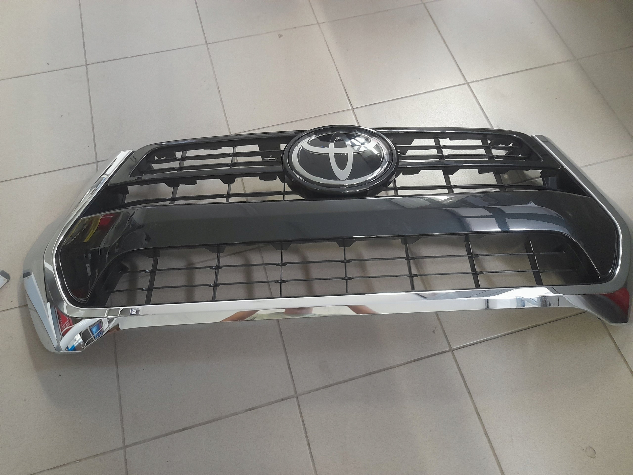  Kühlergrill Toyota V HILUX FRONTGRILL 531000KK00 Kühlergitter product image