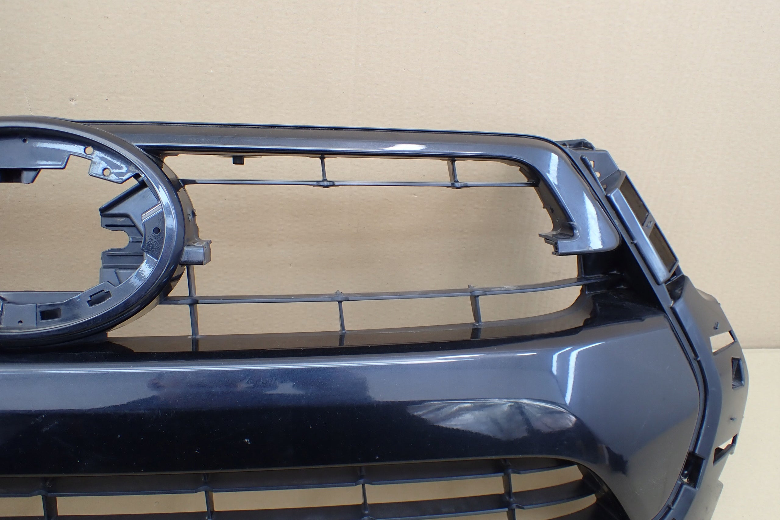 Kühlergrill Toyota HILUX E 5 V FRONTGRILL 531000KK00 Kühlergitter