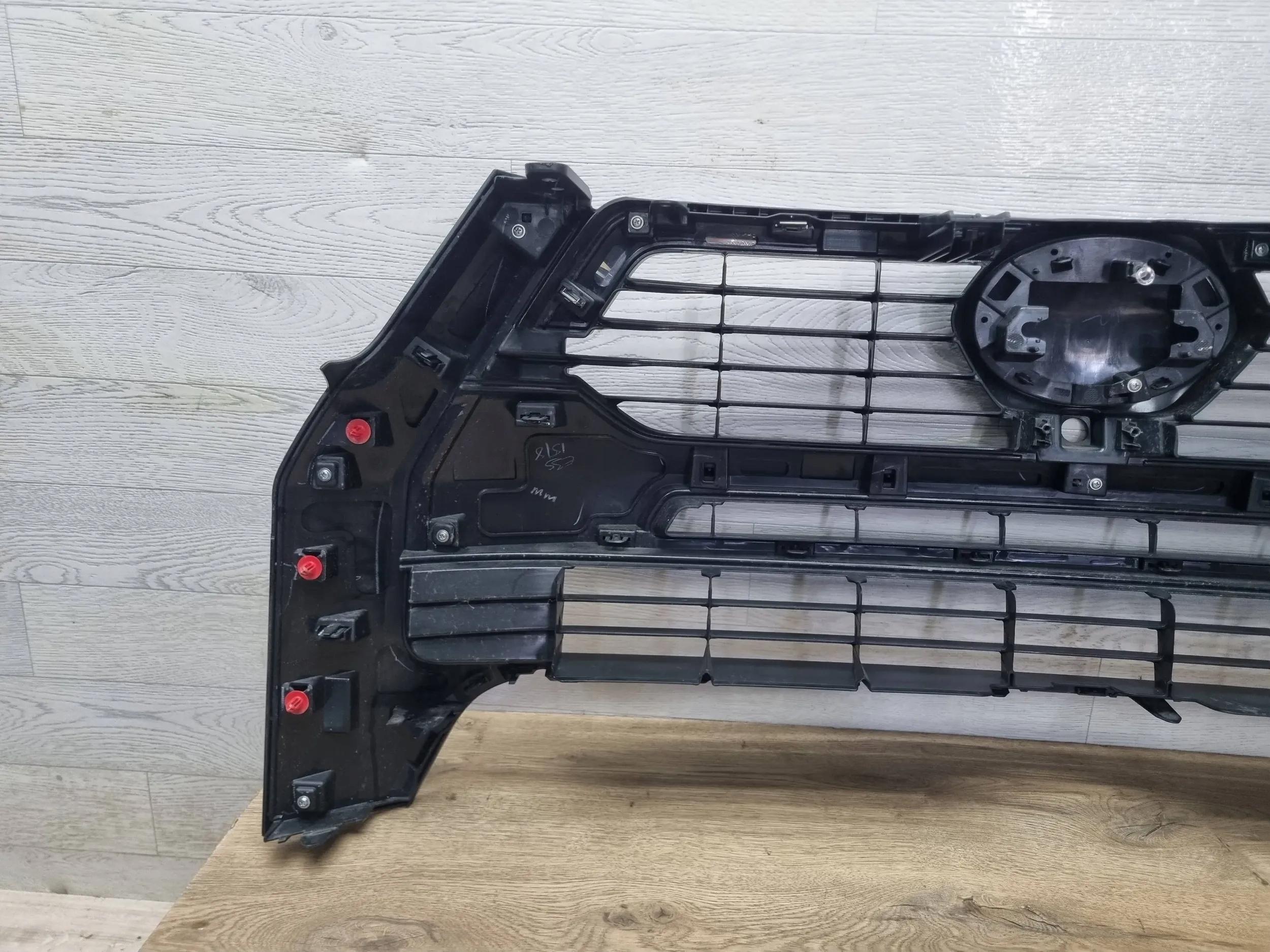 Kühlergrill Toyota HILUX V FRONTGRILL 53111YP440 Kühlergitter