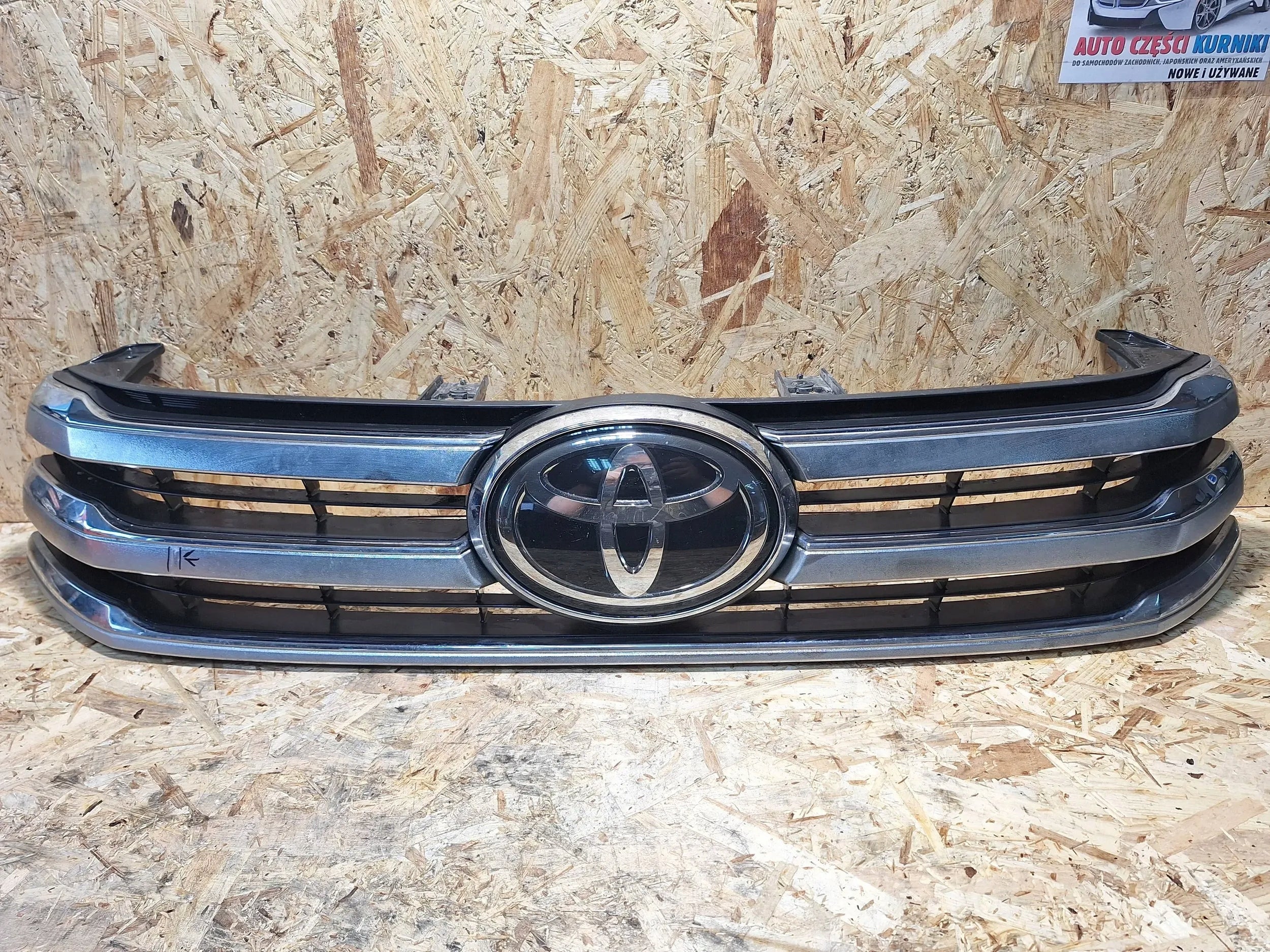 Kühlergrill Toyota V HILUX 5 FRONTGRILL 520Atrapag Kühlergitter