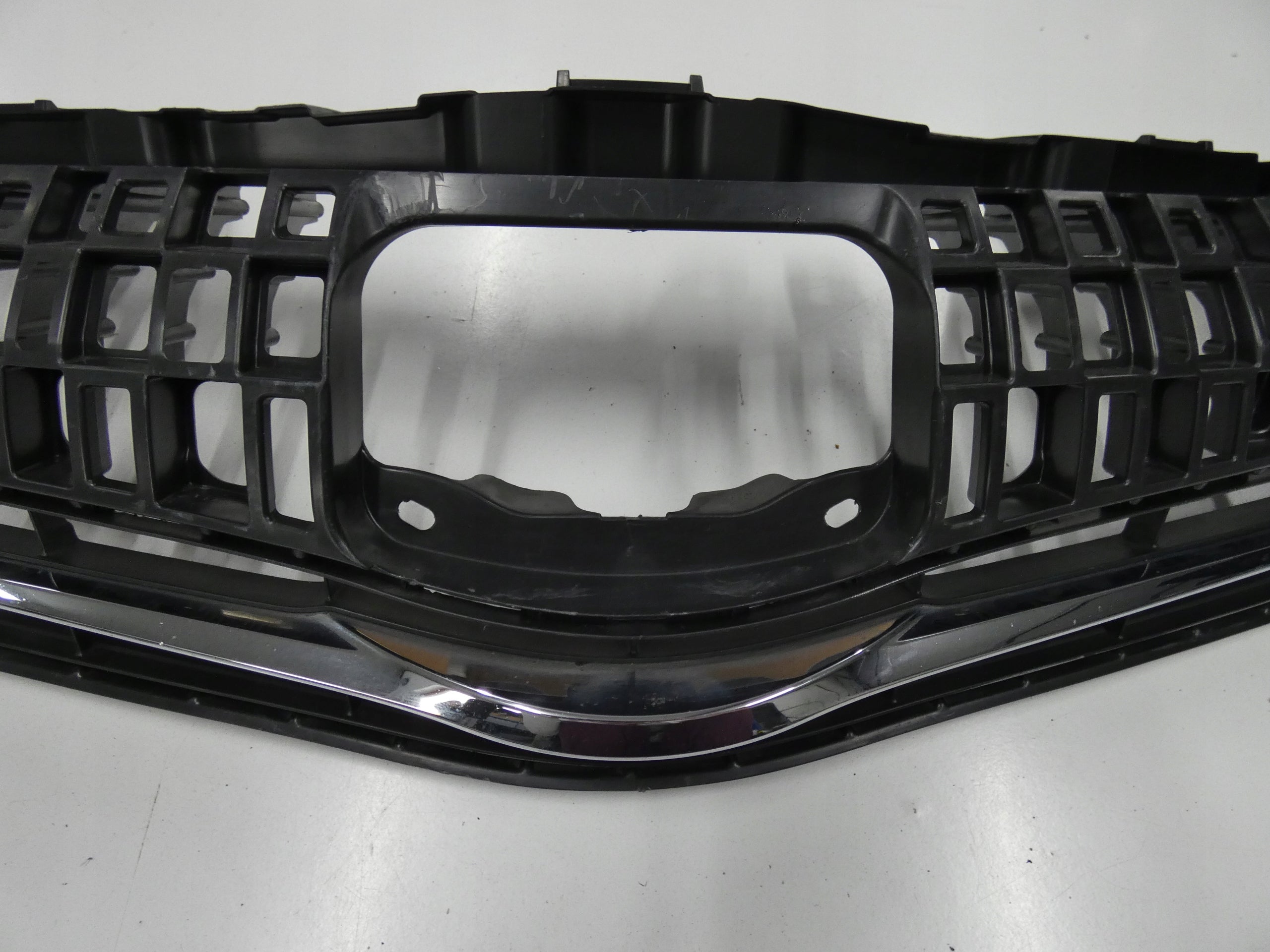 Kühlergrill Toyota PRIUS  5 E FRONTGRILL 5310147010 Kühlergitter