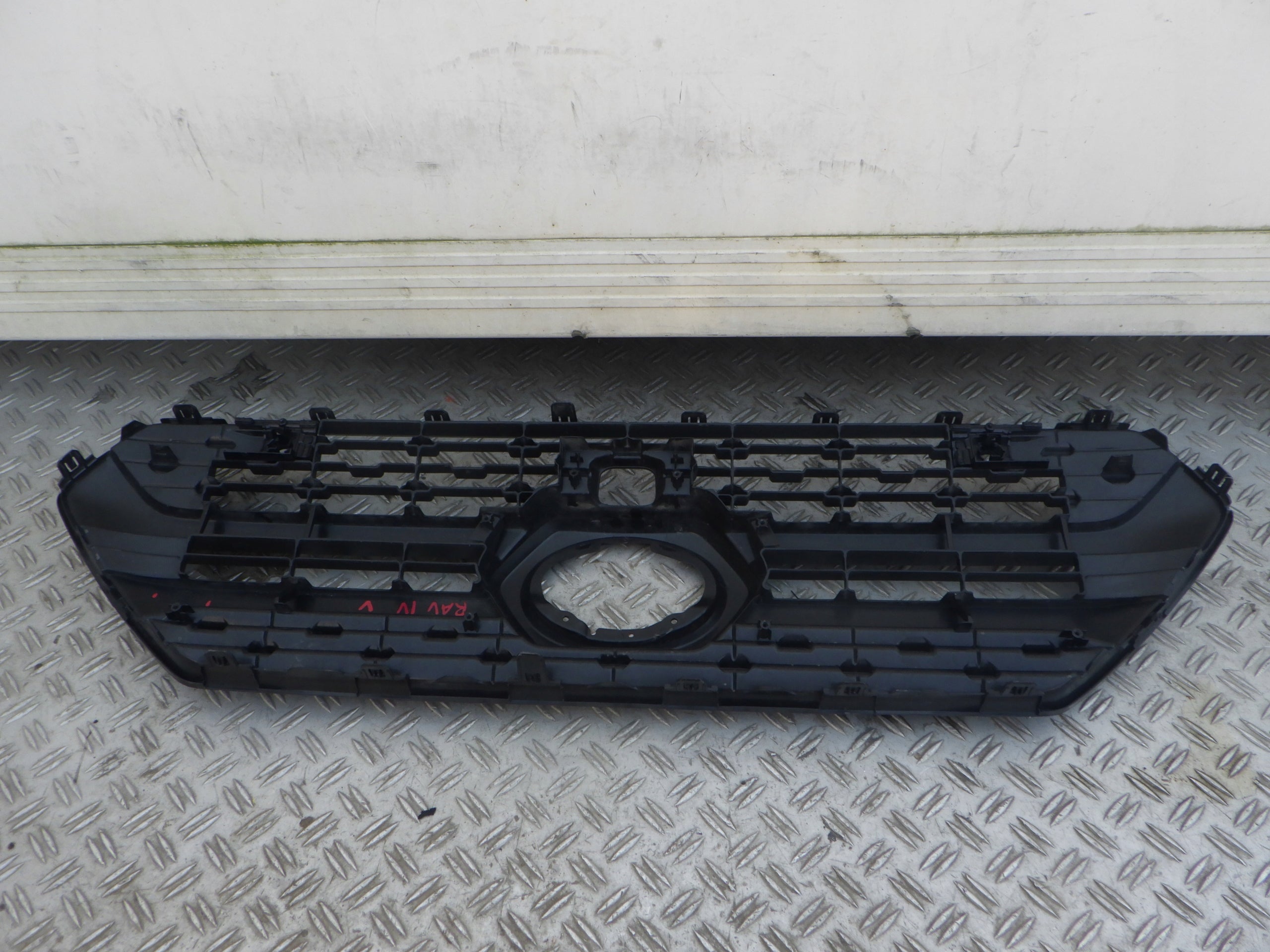 Kühlergrill Toyota E 5 RAV4 FRONTGRILL 5311142220 Kühlergitter