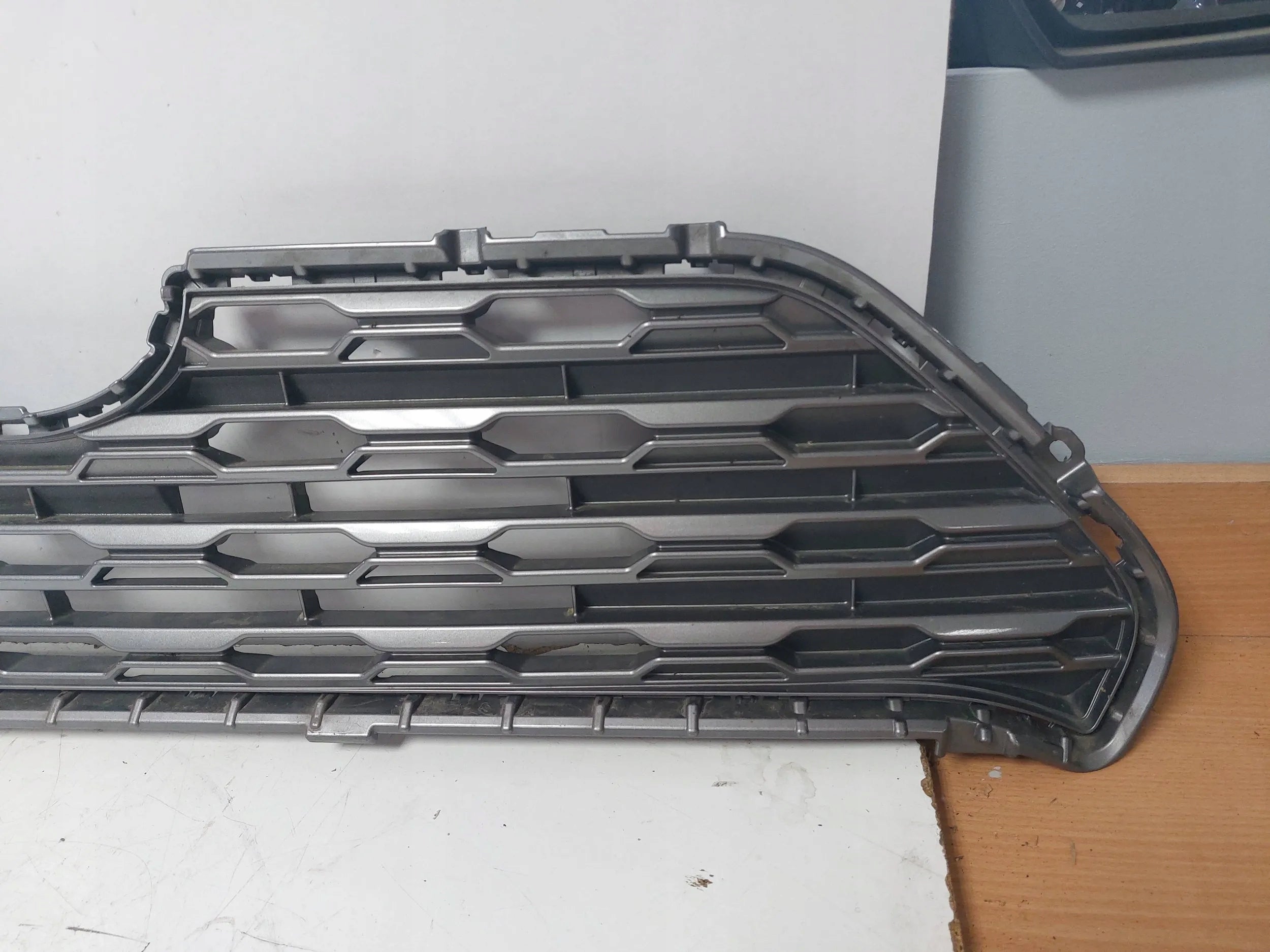 Kühlergrill Toyota 5 RAV4 FRONTGRILL 5311242190 Kühlergitter