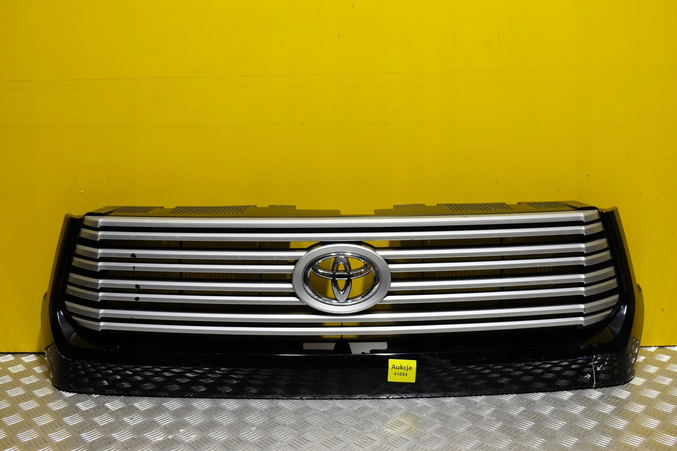 Kühlergrill Toyota 5 TUNDRA FRONTGRILL Kühlergitter