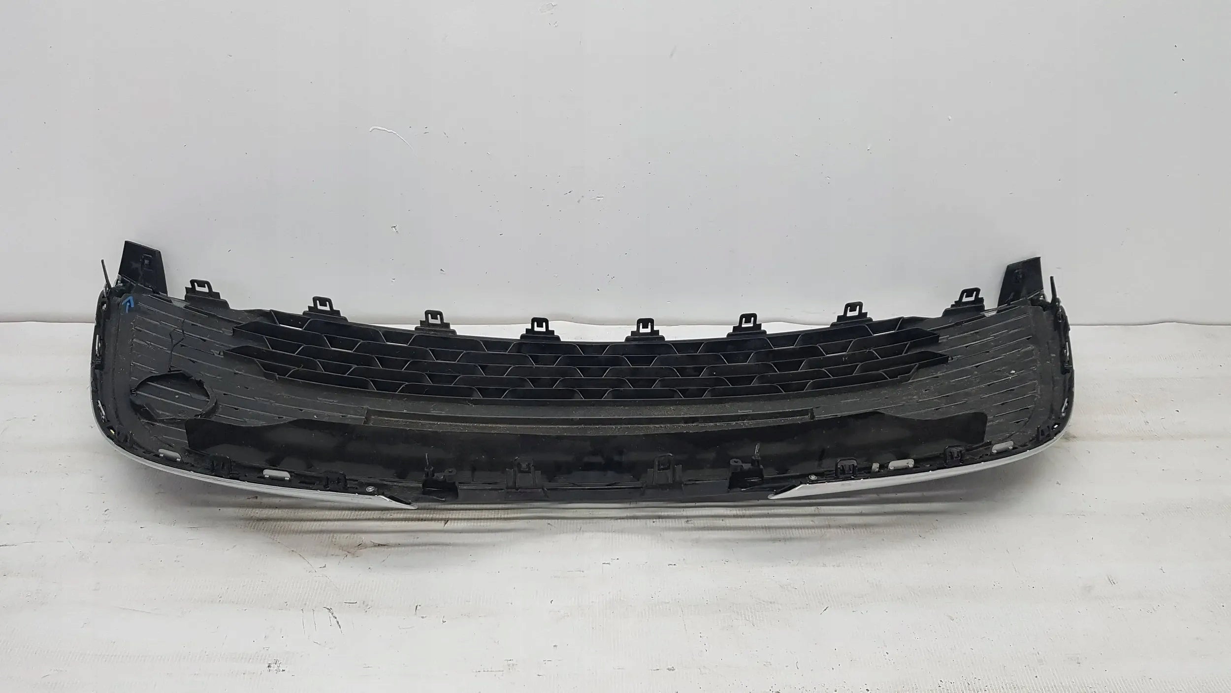 Kühlergrill Toyota YARIS I FRONTGRILL 531020D110 Kühlergitter