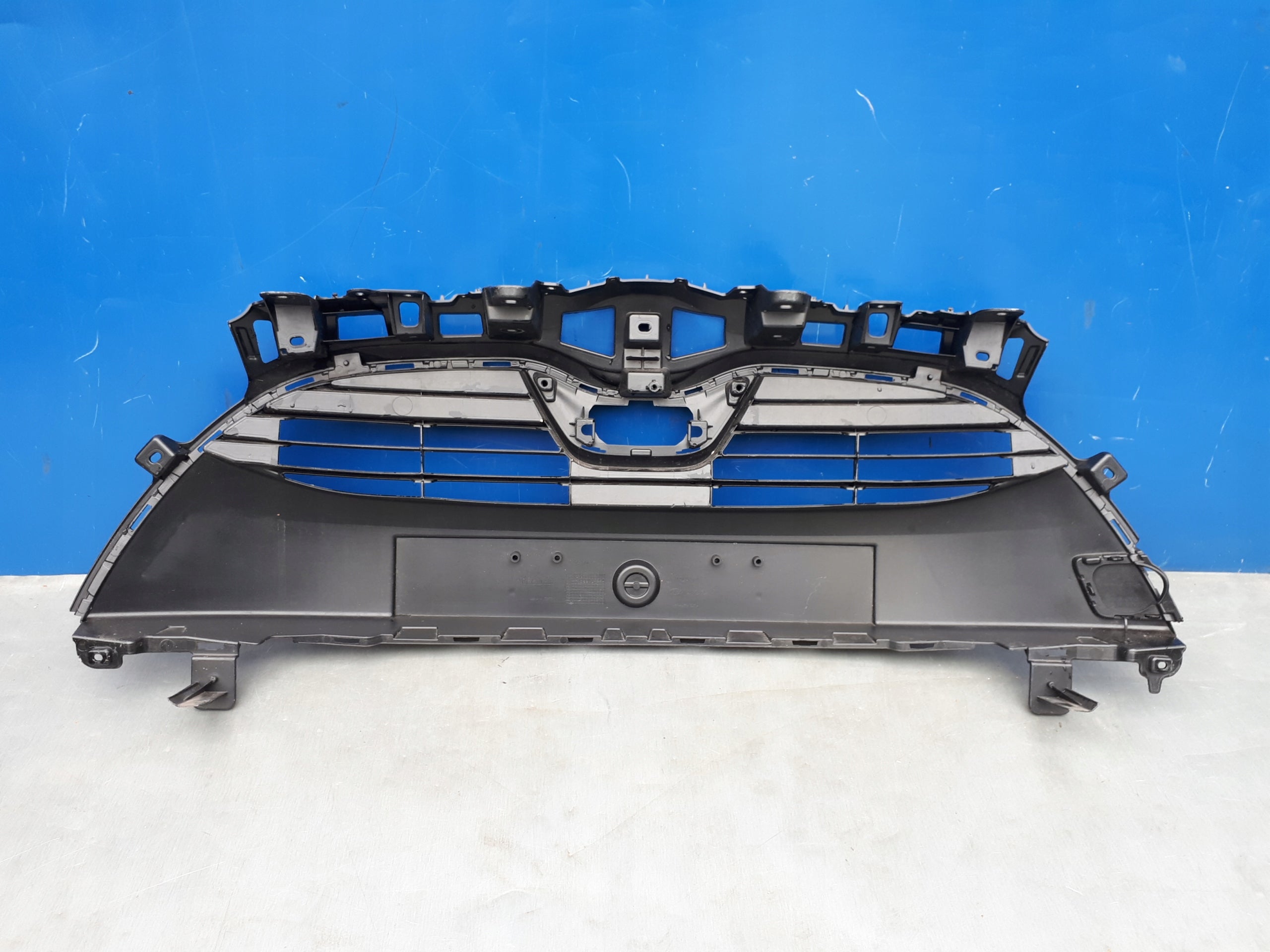 Kühlergrill Toyota E 5 V YARIS I FRONTGRILL 53111K0020 Kühlergitter