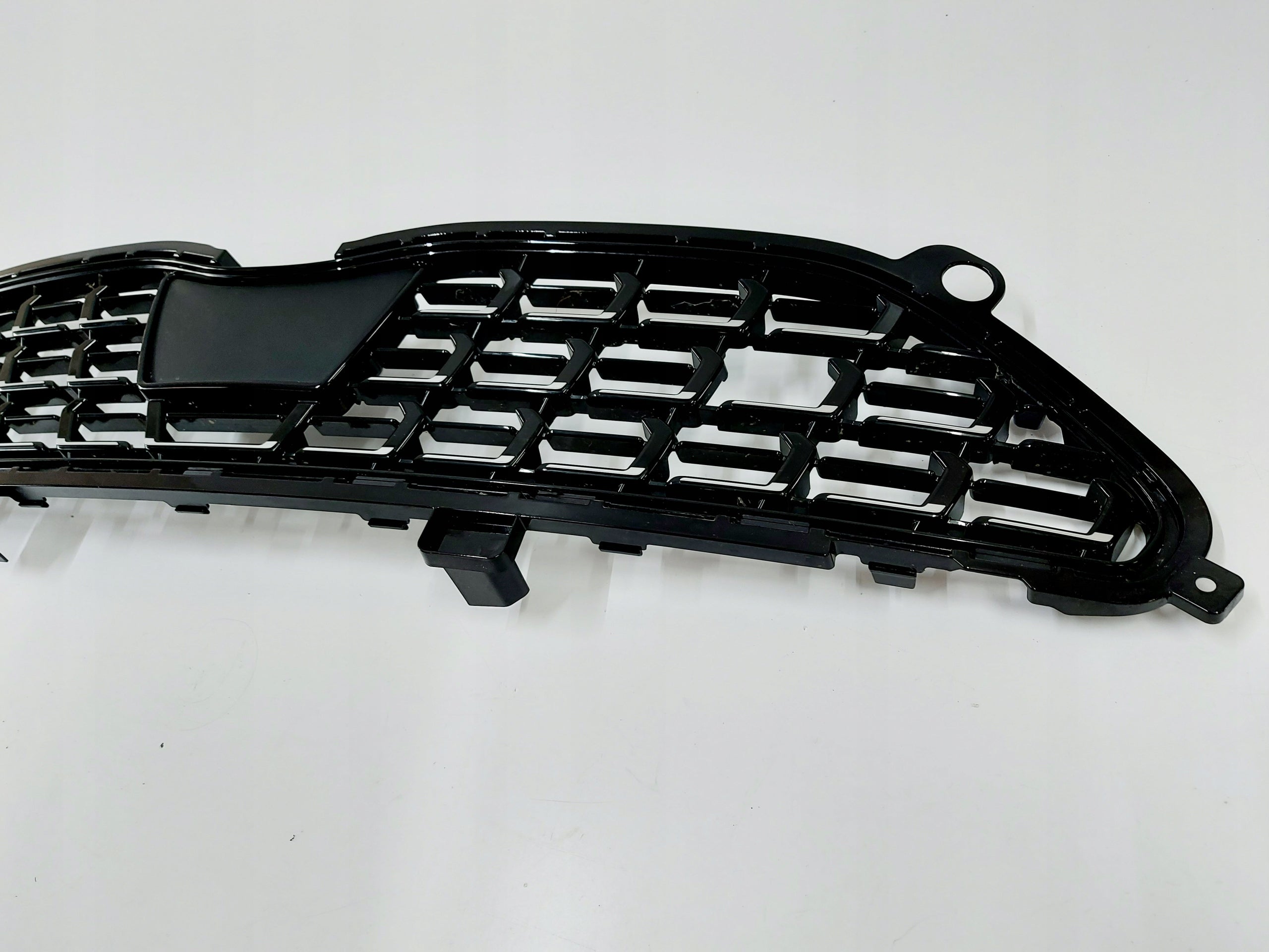 Kühlergrill Toyota E YARIS CROSS FRONTGRILL 531110DD00 Kühlergitter