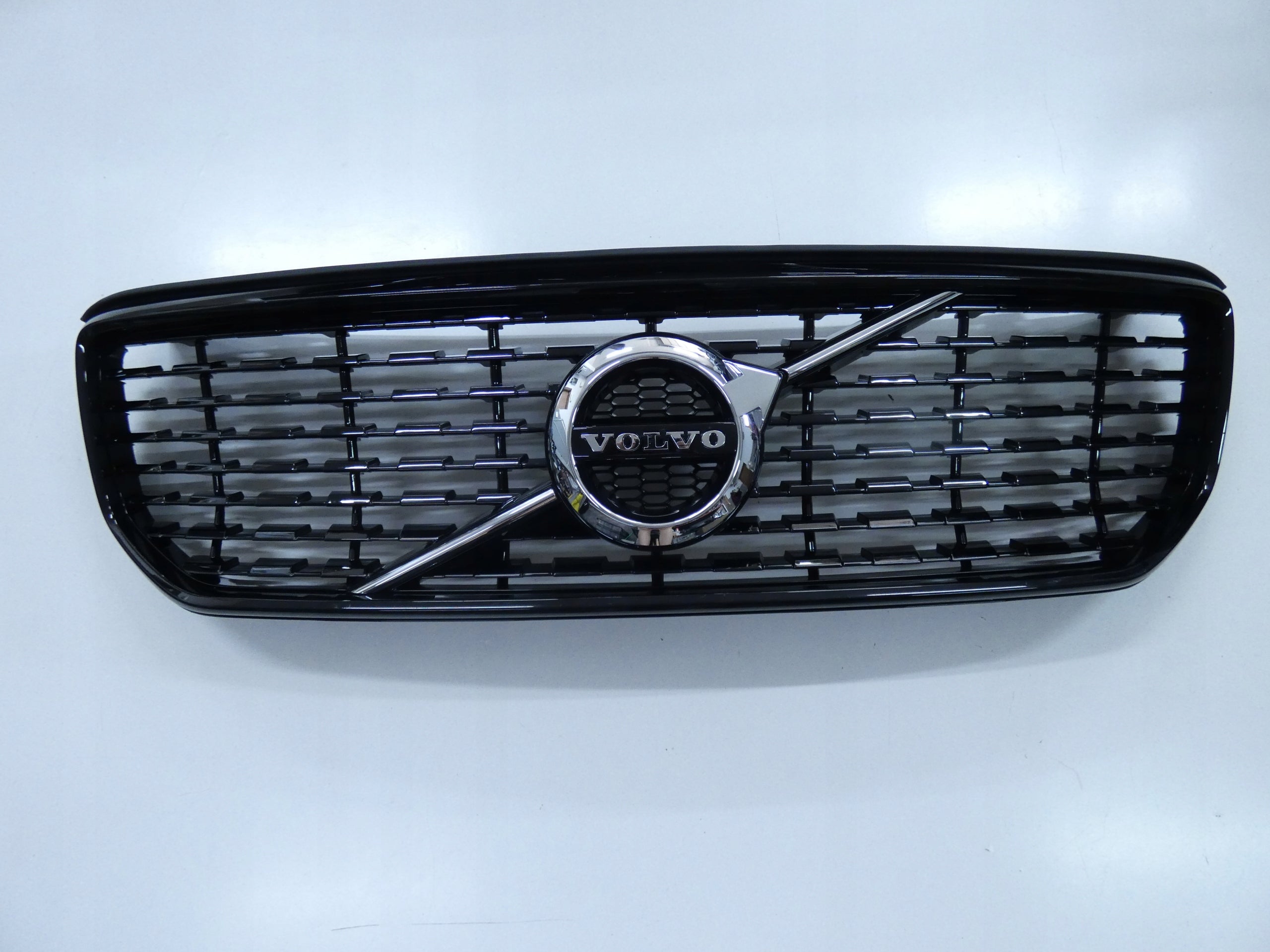 Kühlergrill Volvo XC40 FRONTGRILL 31457346 Kühlergitter