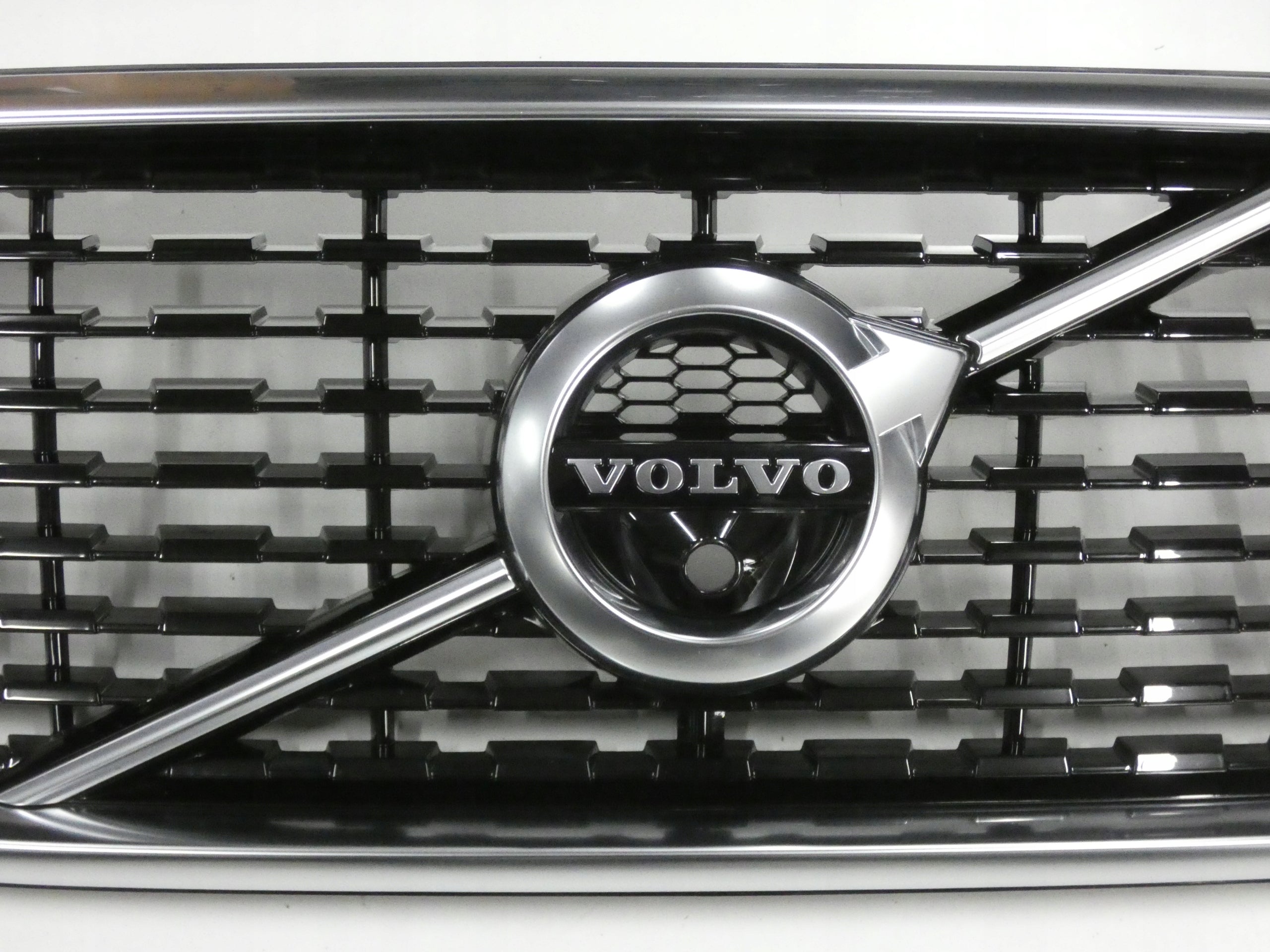 Kühlergrill Volvo II XC60 FRONTGRILL 32228570 Kühlergitter