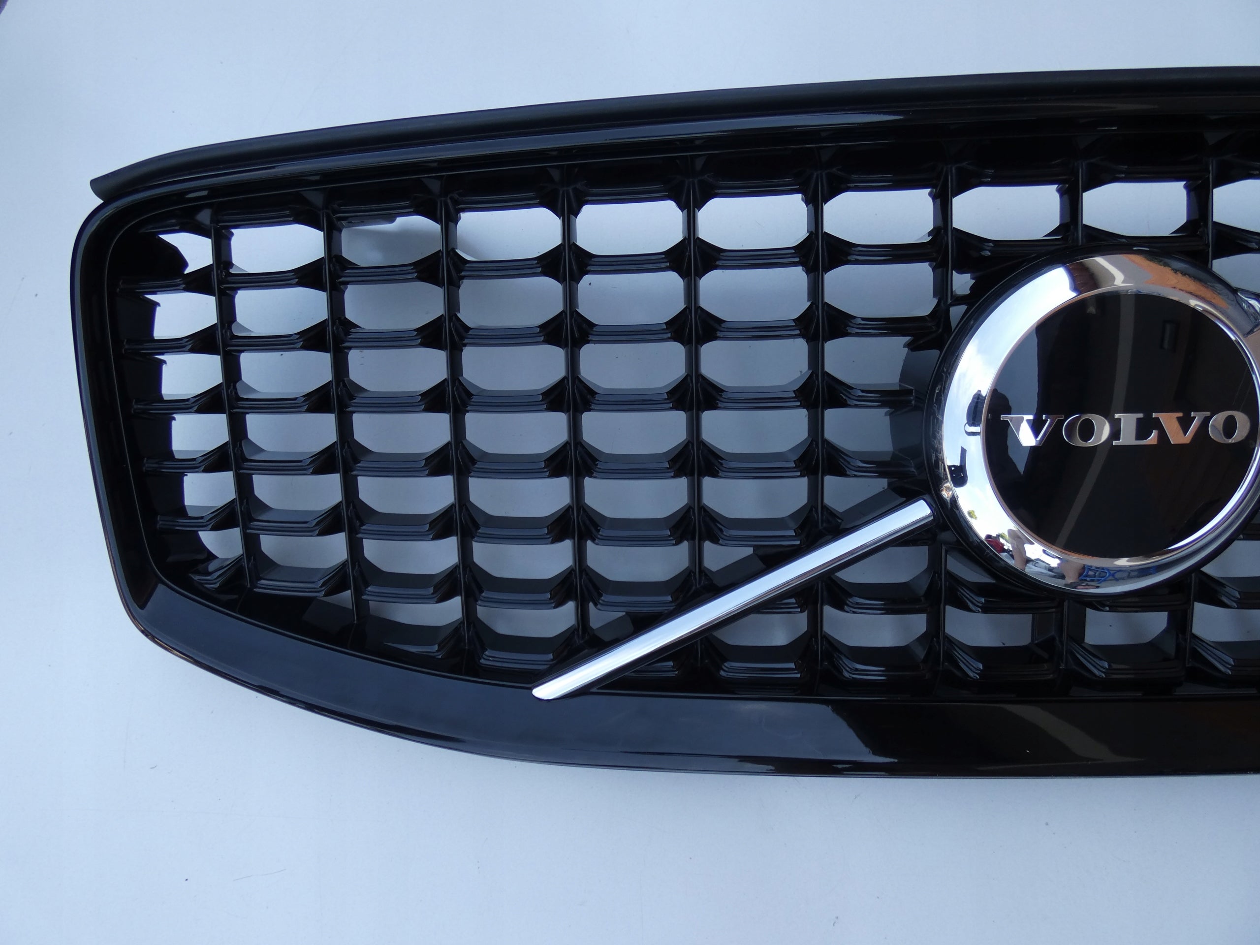 Kühlergrill Volvo XC60 FRONTGRILL 32291026 Kühlergitter