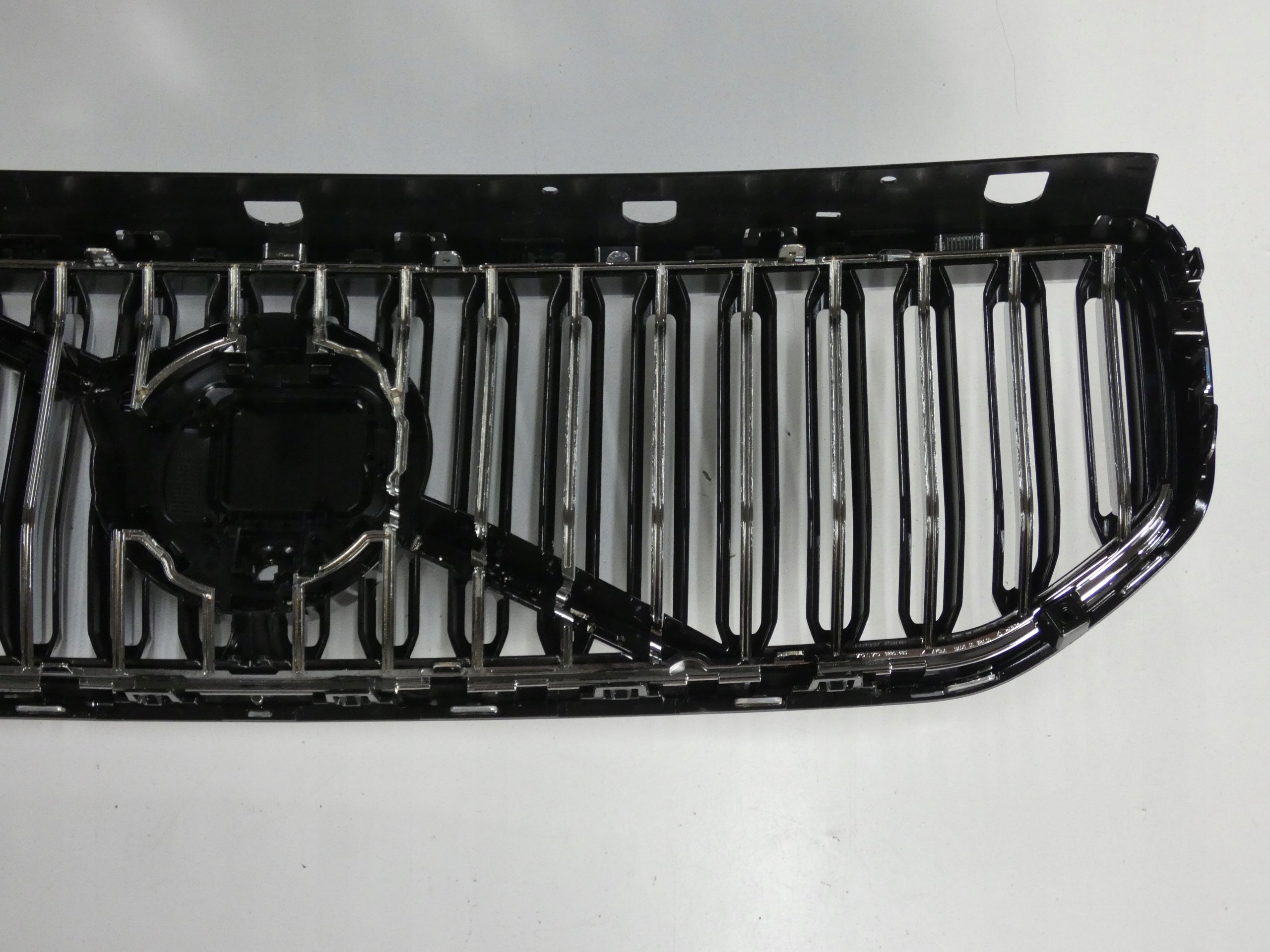 Kühlergrill Volvo XC40 FRONTGRILL 32291484 Kühlergitter