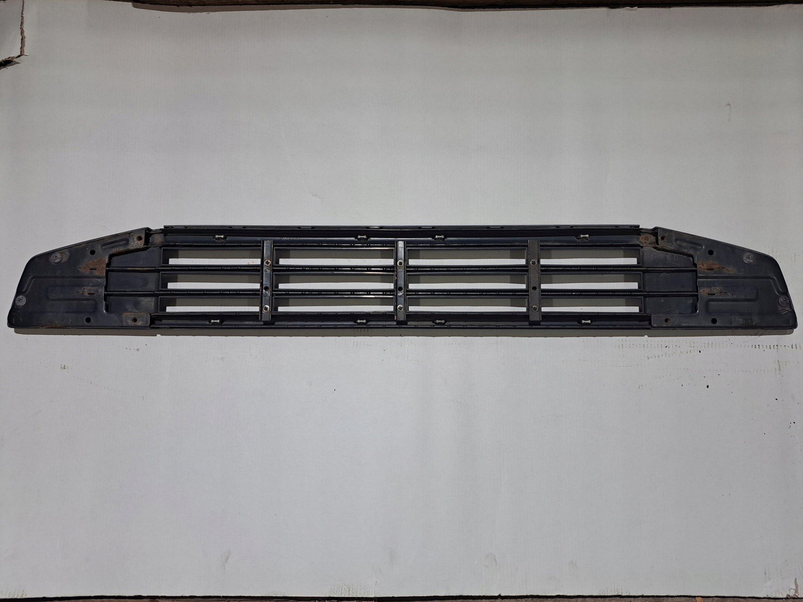 Kühlergrill Volvo  FRONTGRILL 82208512 Kühlergitter