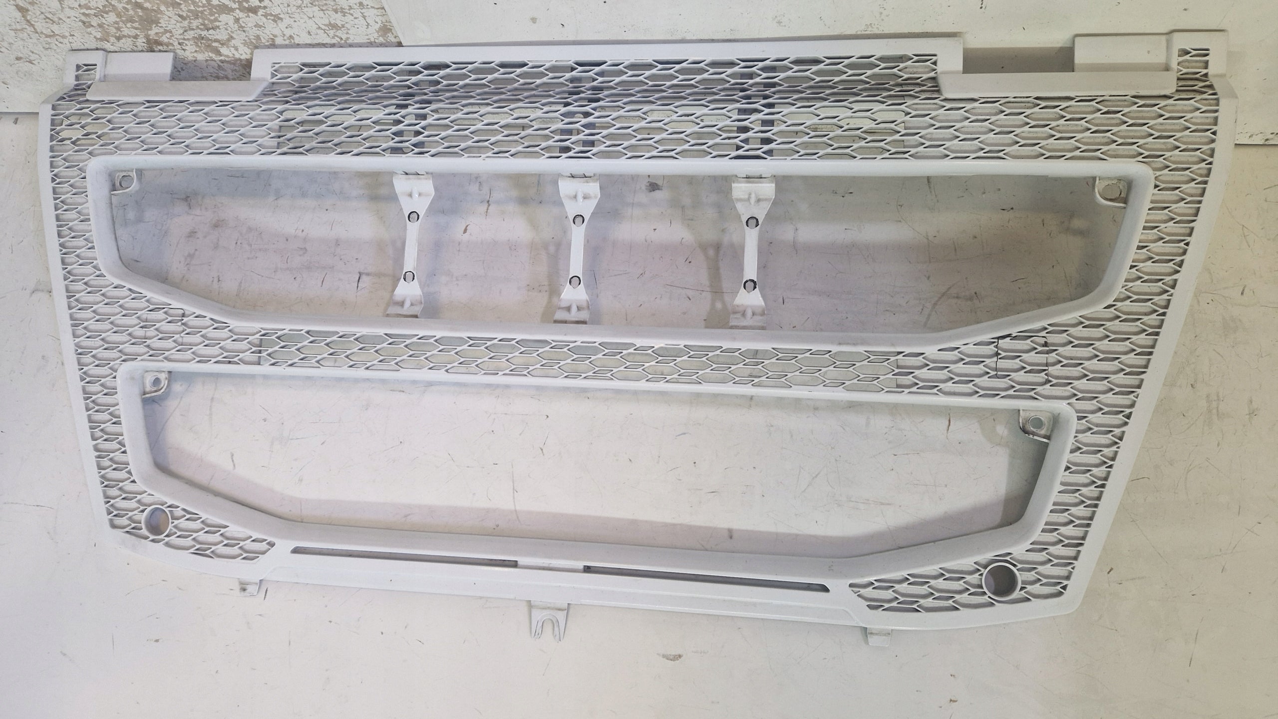 Kühlergrill Volvo 90 FRONTGRILL 82491903 Kühlergitter