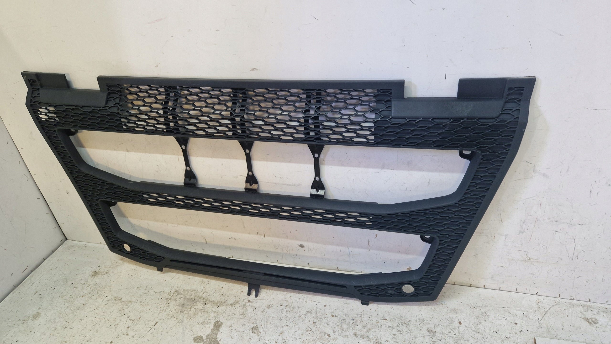 Kühlergrill Volvo 90 FRONTGRILL 82491908 Kühlergitter