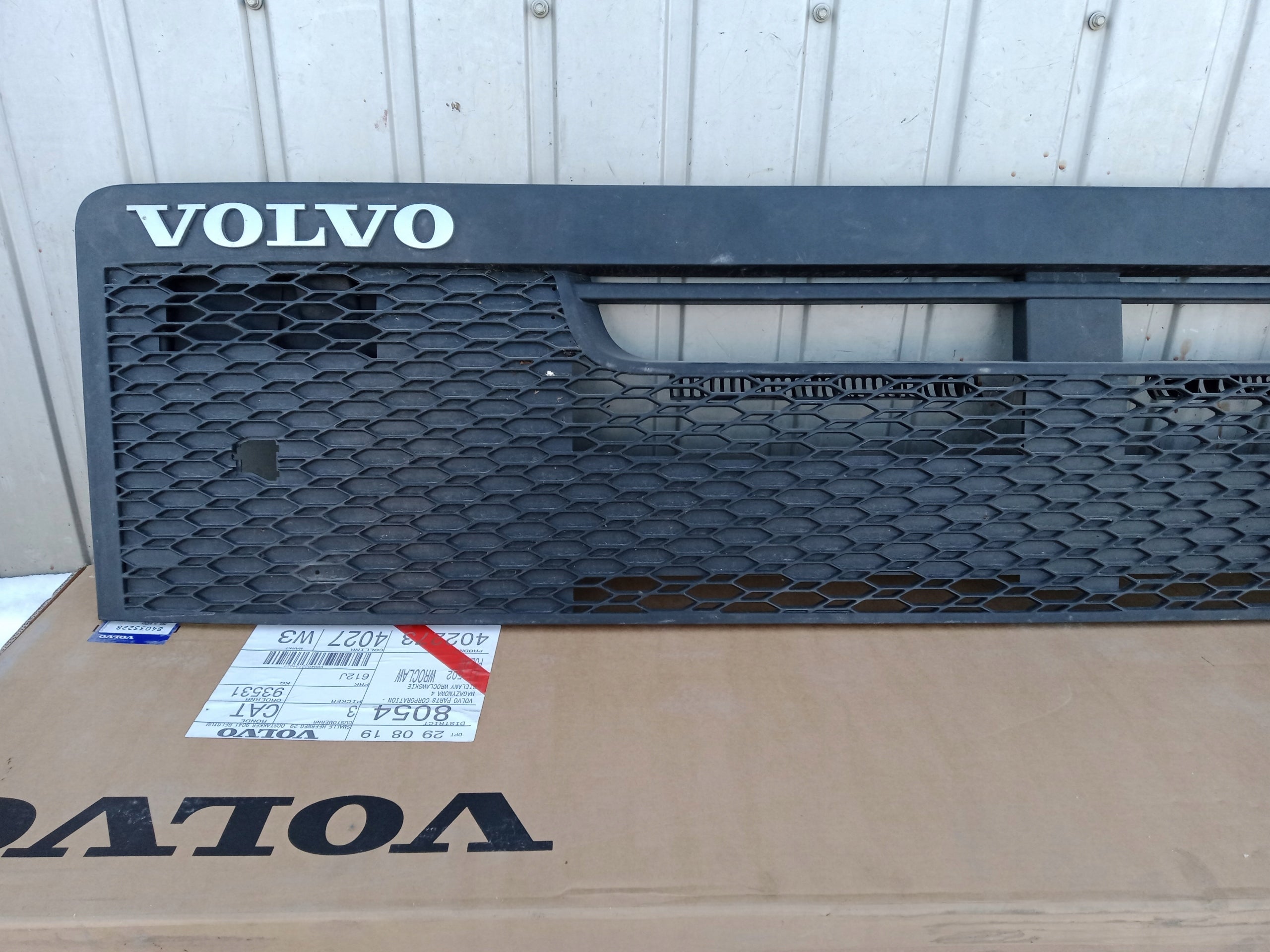 Kühlergrill Volvo 40 FRONTGRILL 84033228 Kühlergitter