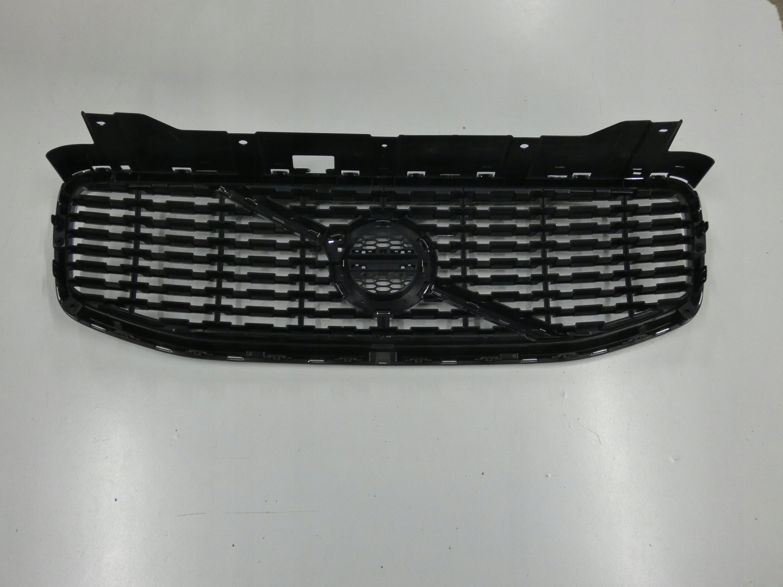 Kühlergrill Volvo II XC60 142 FRONTGRILL 31425534 Kühlergitter