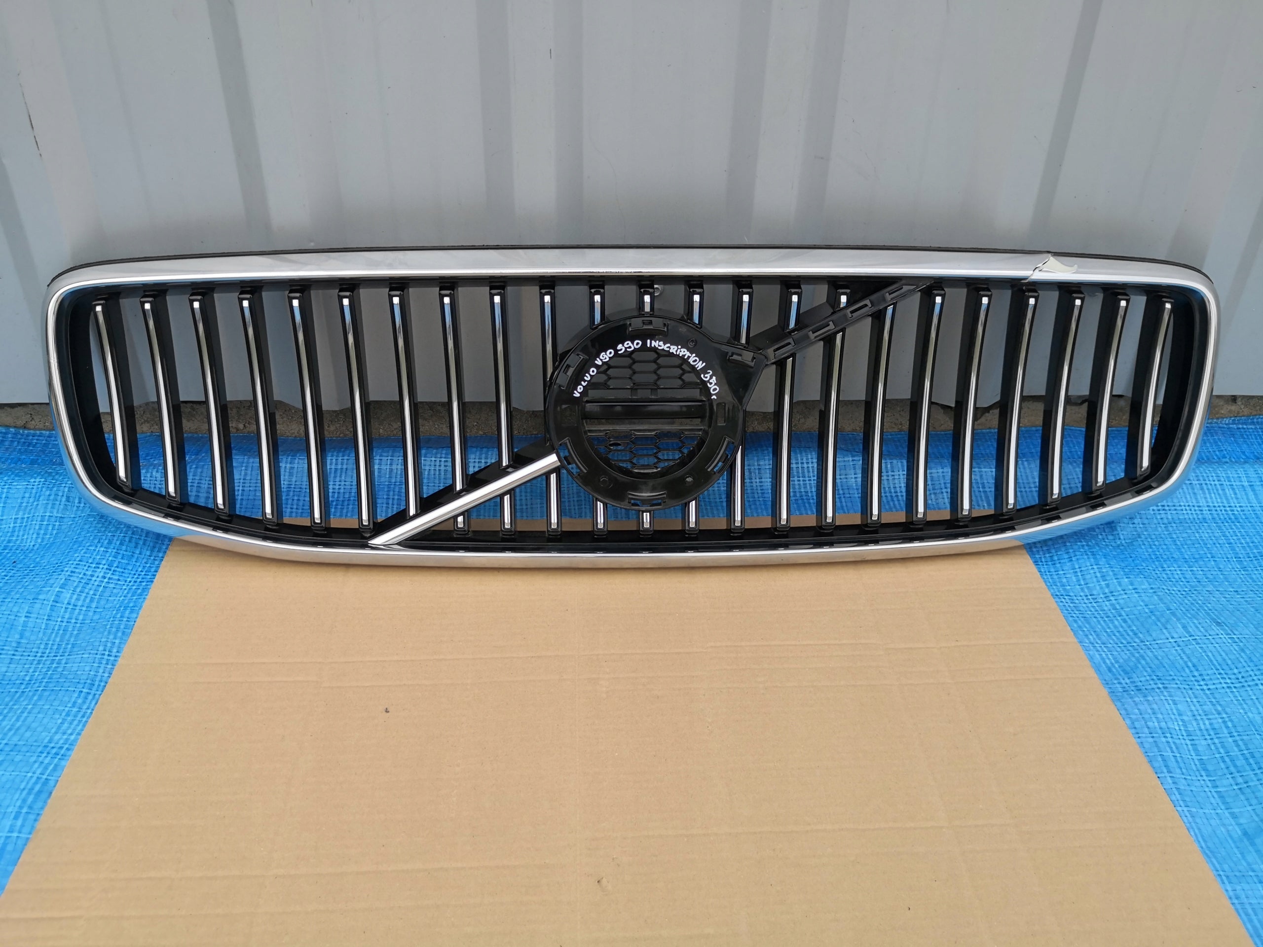 Kühlergrill Volvo 142 S90 I V90 FRONTGRILL 31425412 Kühlergitter