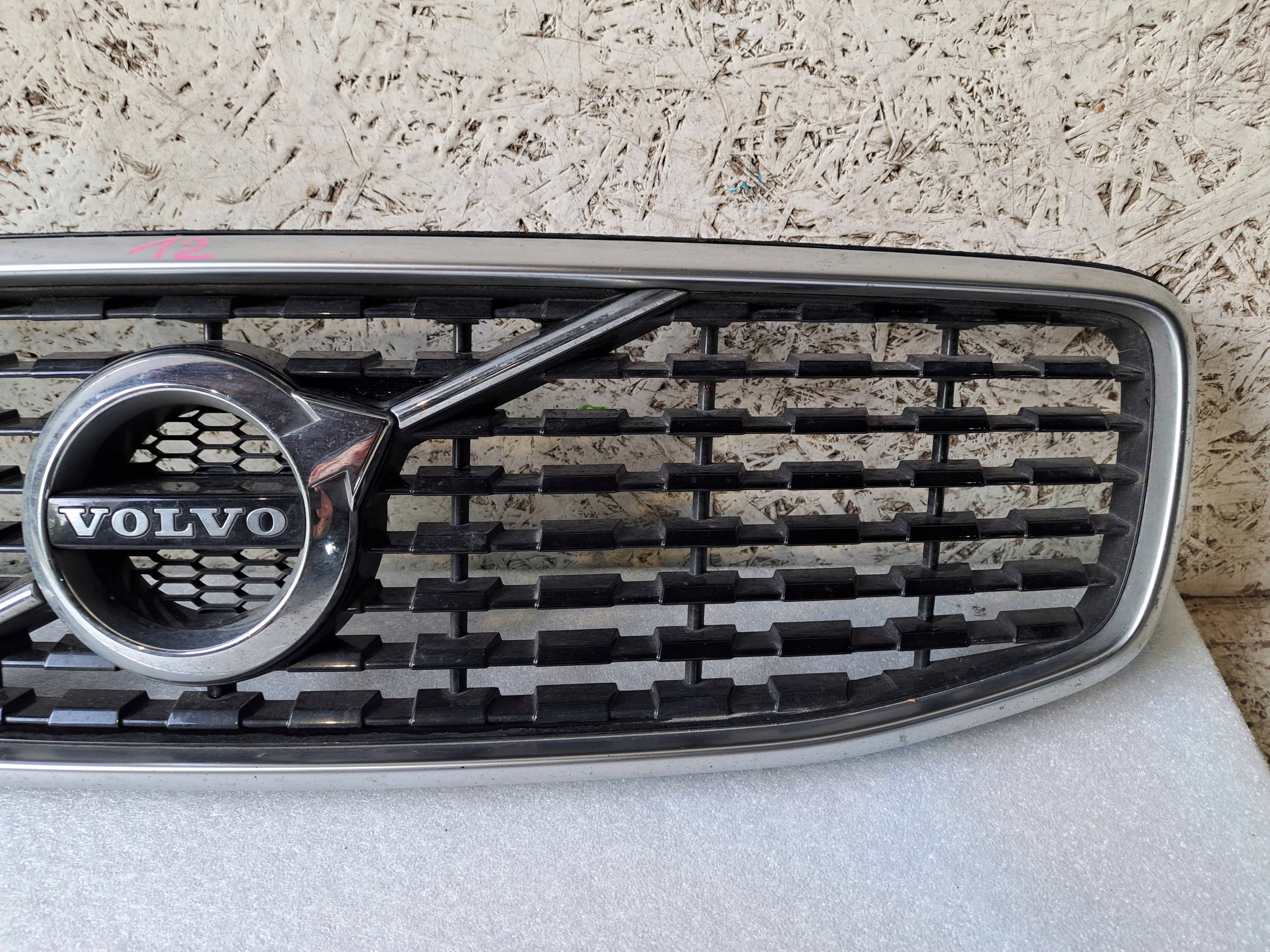 Kühlergrill Volvo 40 142 S90 V90 II FRONTGRILL 31425405 Kühlergitter