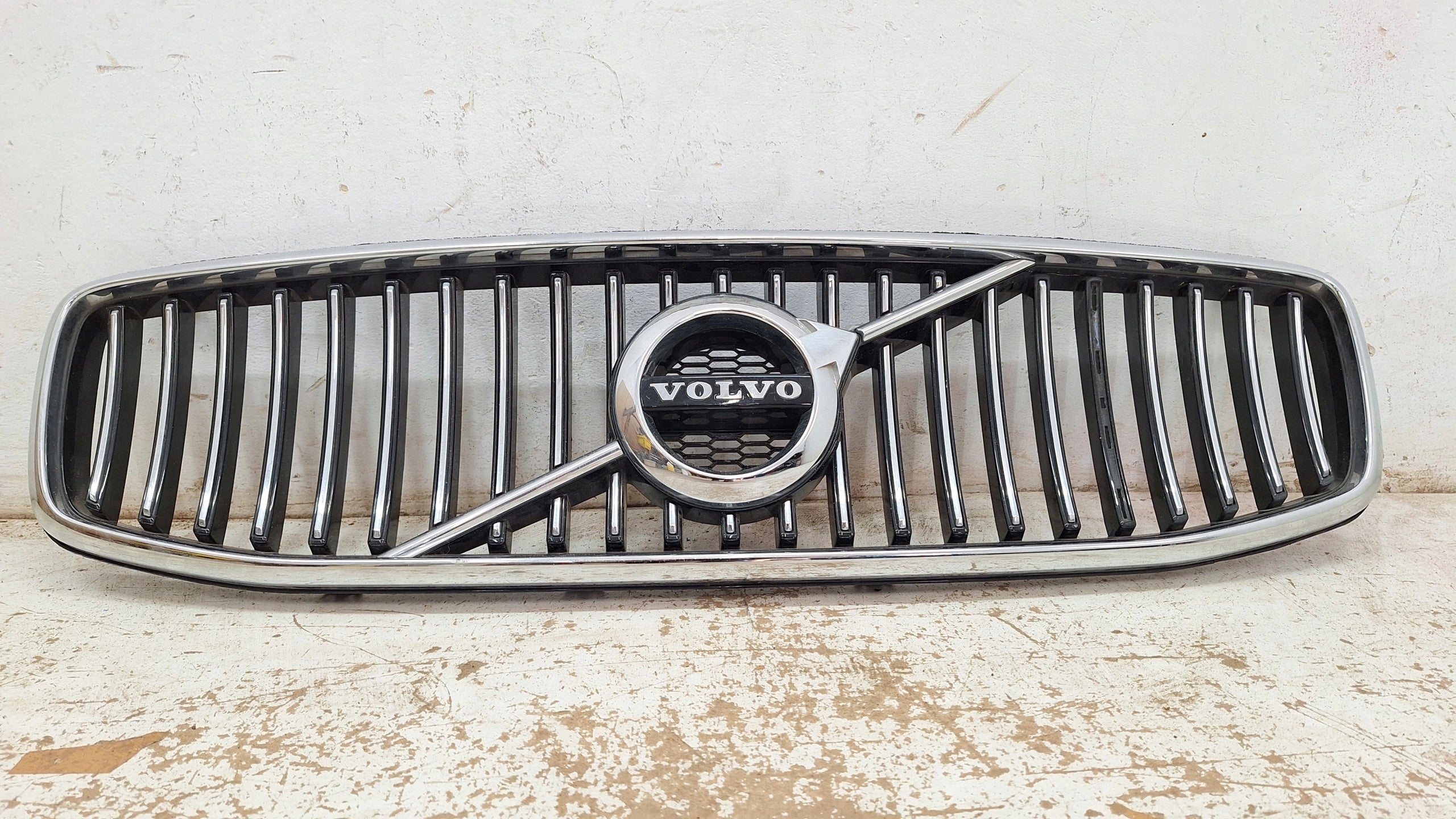 Kühlergrill Volvo S90 V90 142 FRONTGRILL 31425412 Kühlergitter