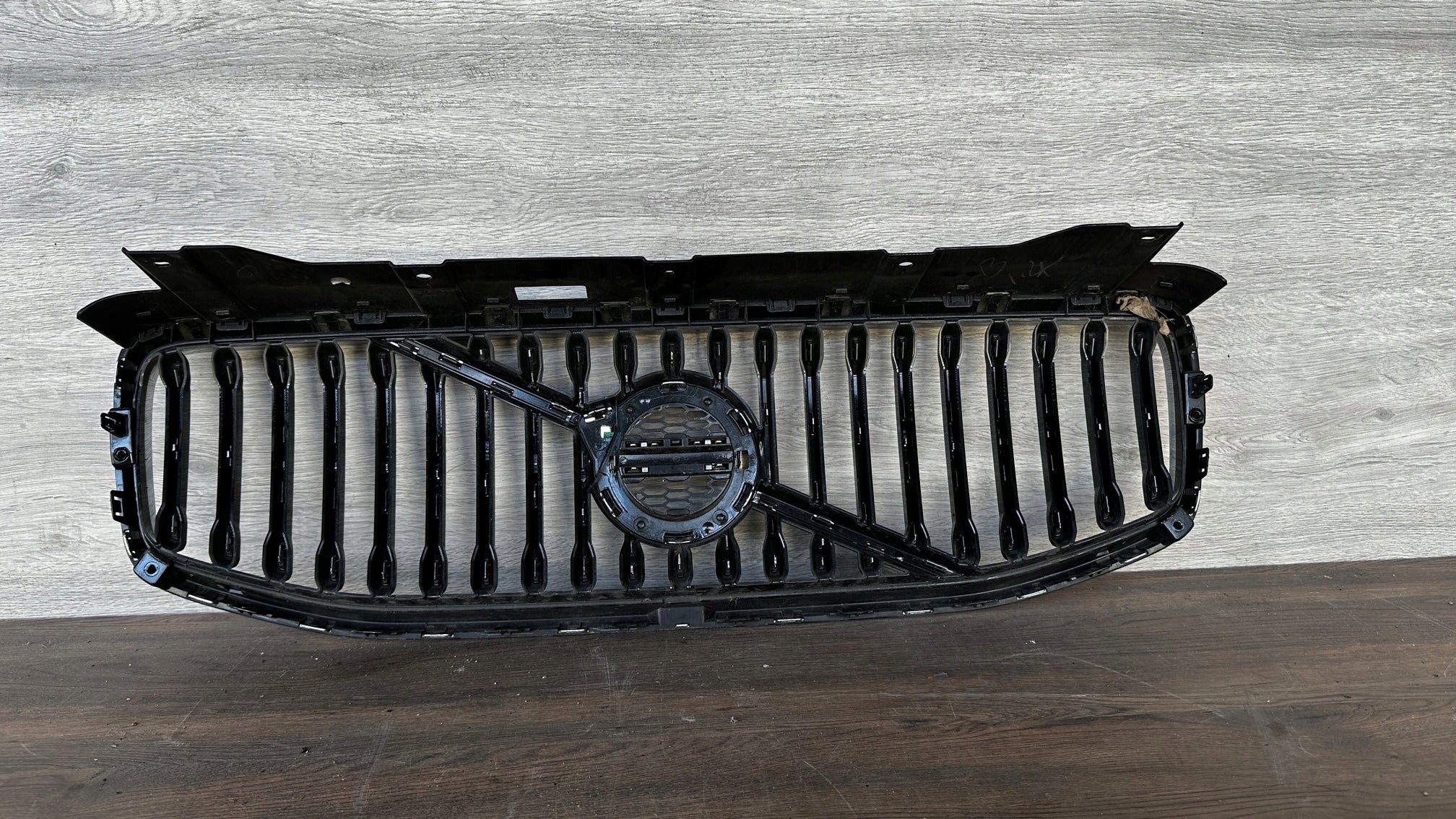 Kühlergrill Volvo XC60 II 142 FRONTGRILL 31425535 Kühlergitter