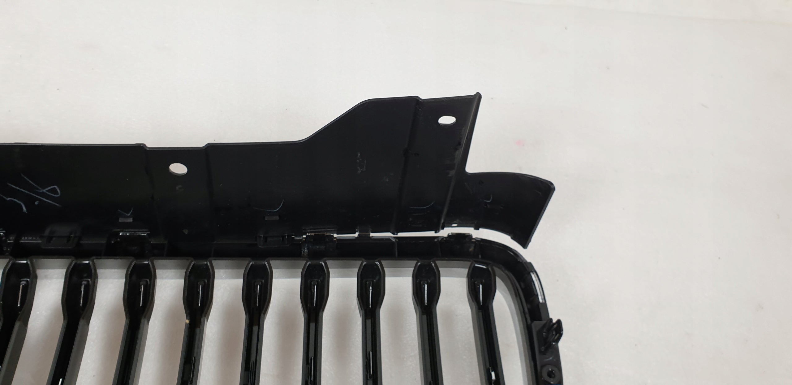 Kühlergrill Volvo XC60 II 142 FRONTGRILL 31425535 Kühlergitter