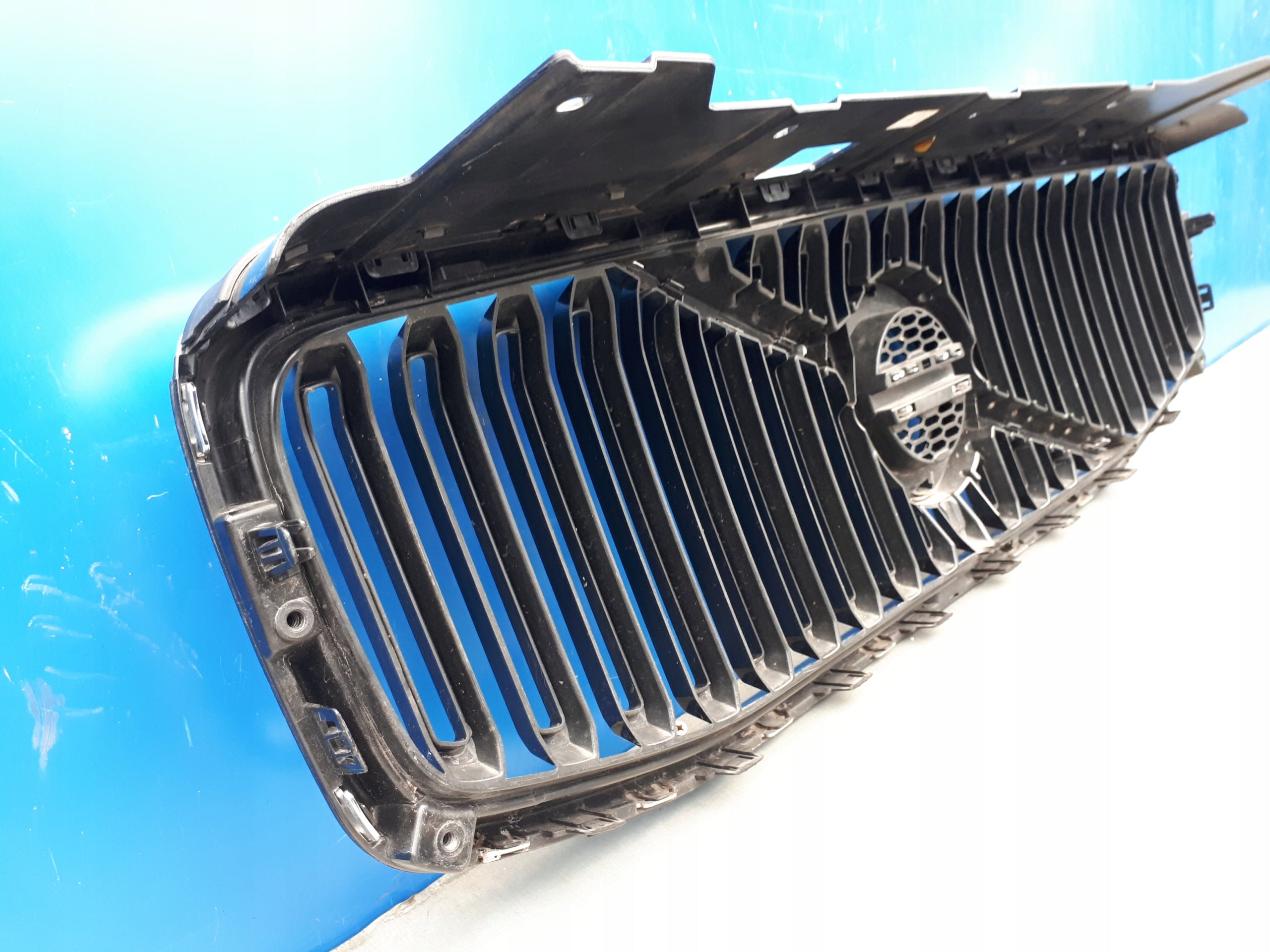 Kühlergrill Volvo XC60 2 142 FRONTGRILL 60201720 Kühlergitter