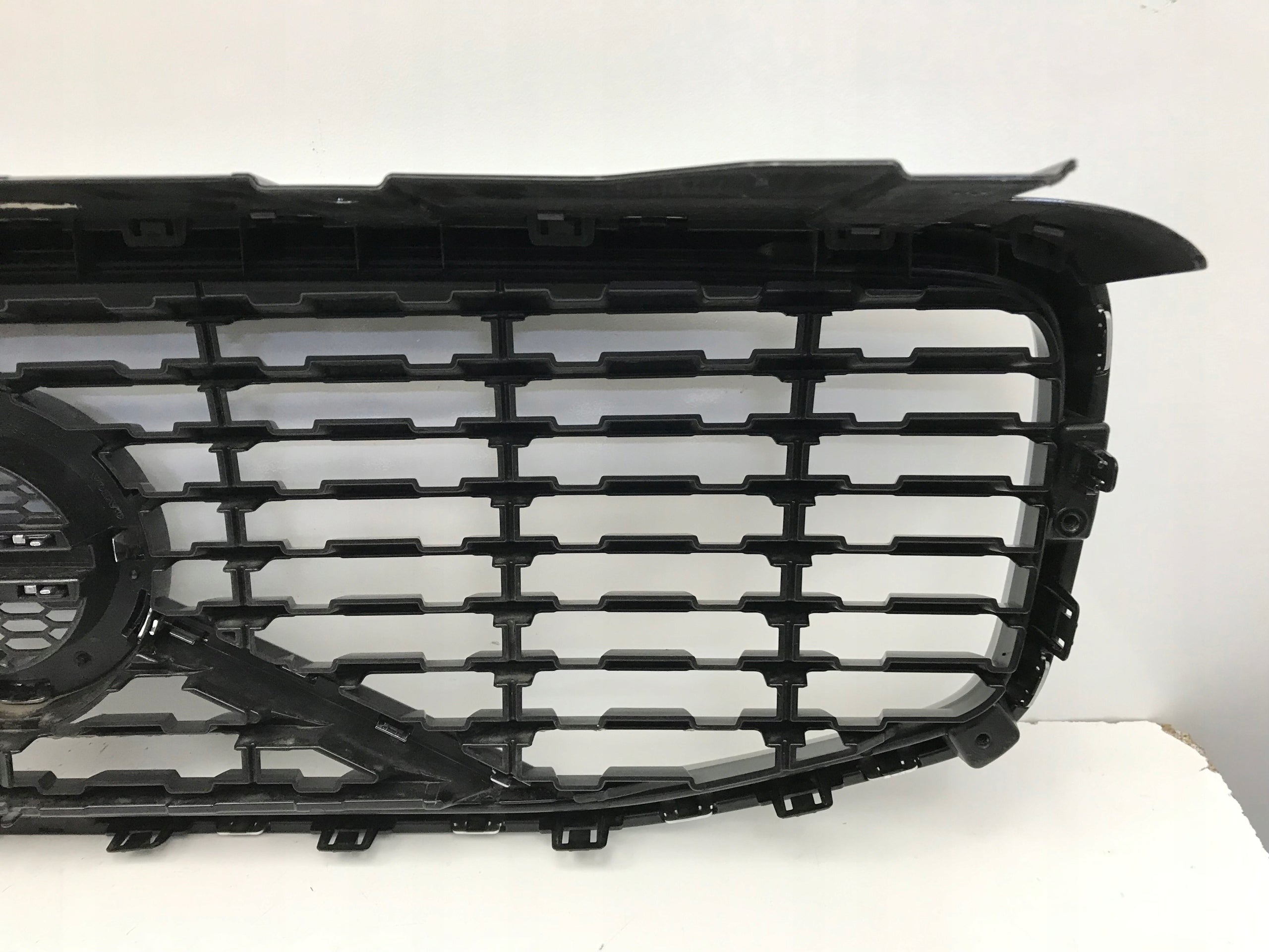 Kühlergrill Volvo XC60 II 142 FRONTGRILL 31425534 Kühlergitter