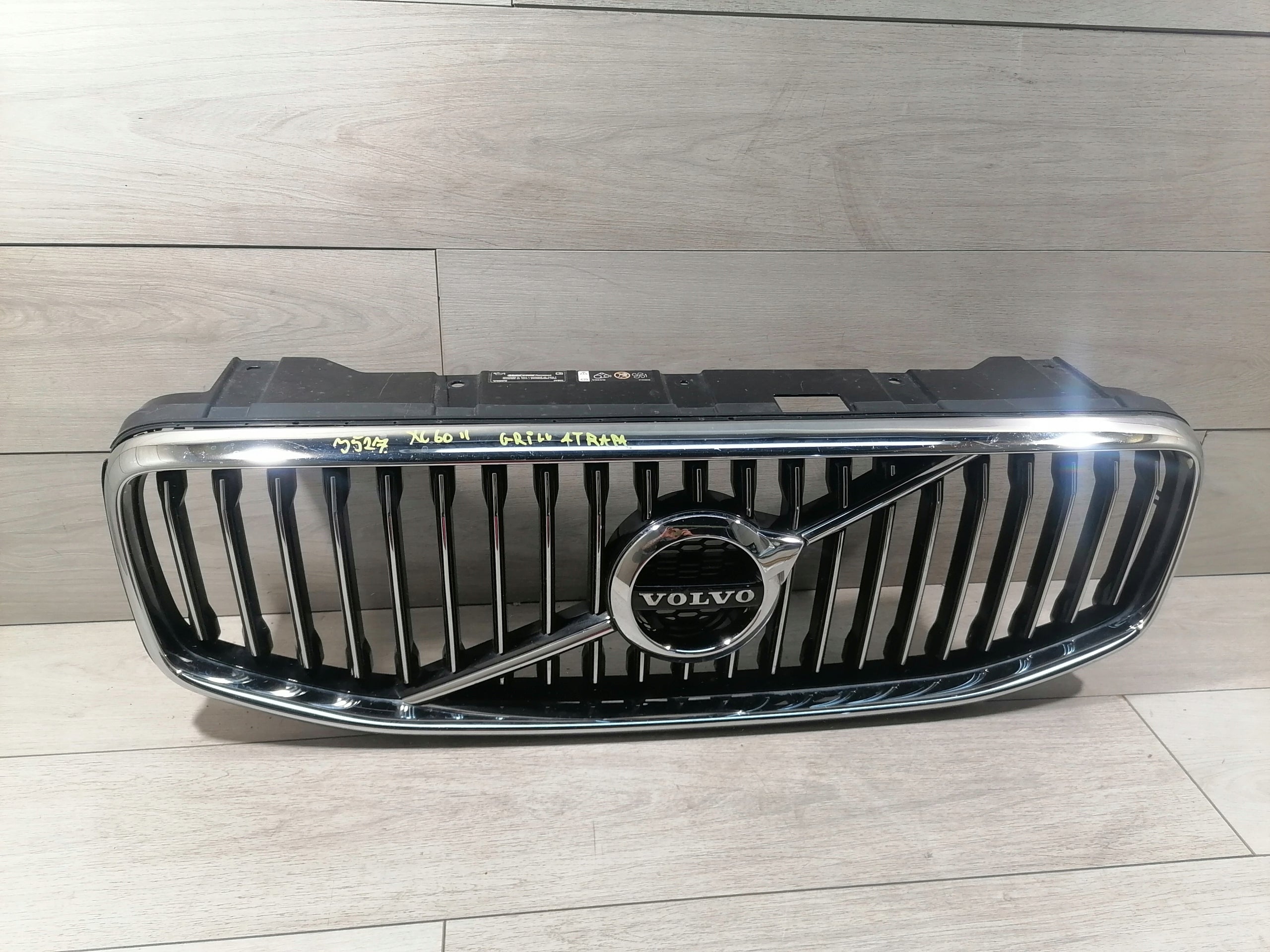  Kühlergrill Volvo 142 XC60 II 2 FRONTGRILL 31425535 Kühlergitter product image