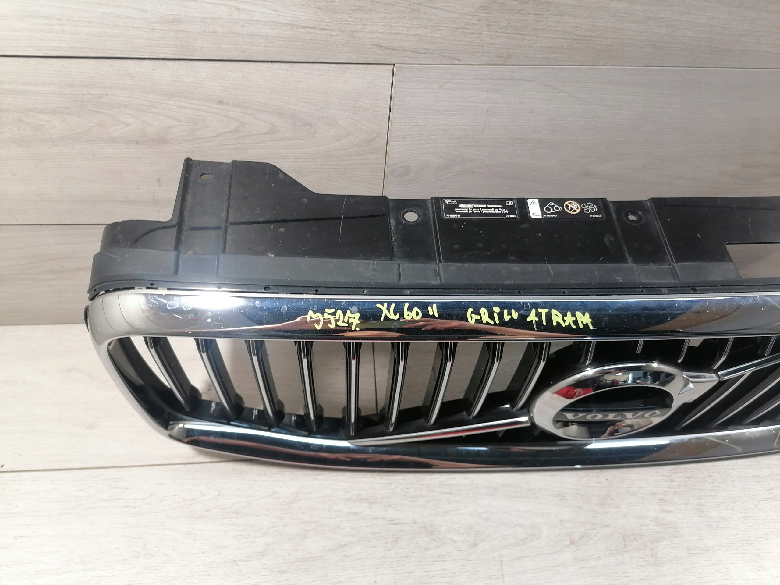 Kühlergrill Volvo 142 XC60 II 2 FRONTGRILL 31425535 Kühlergitter