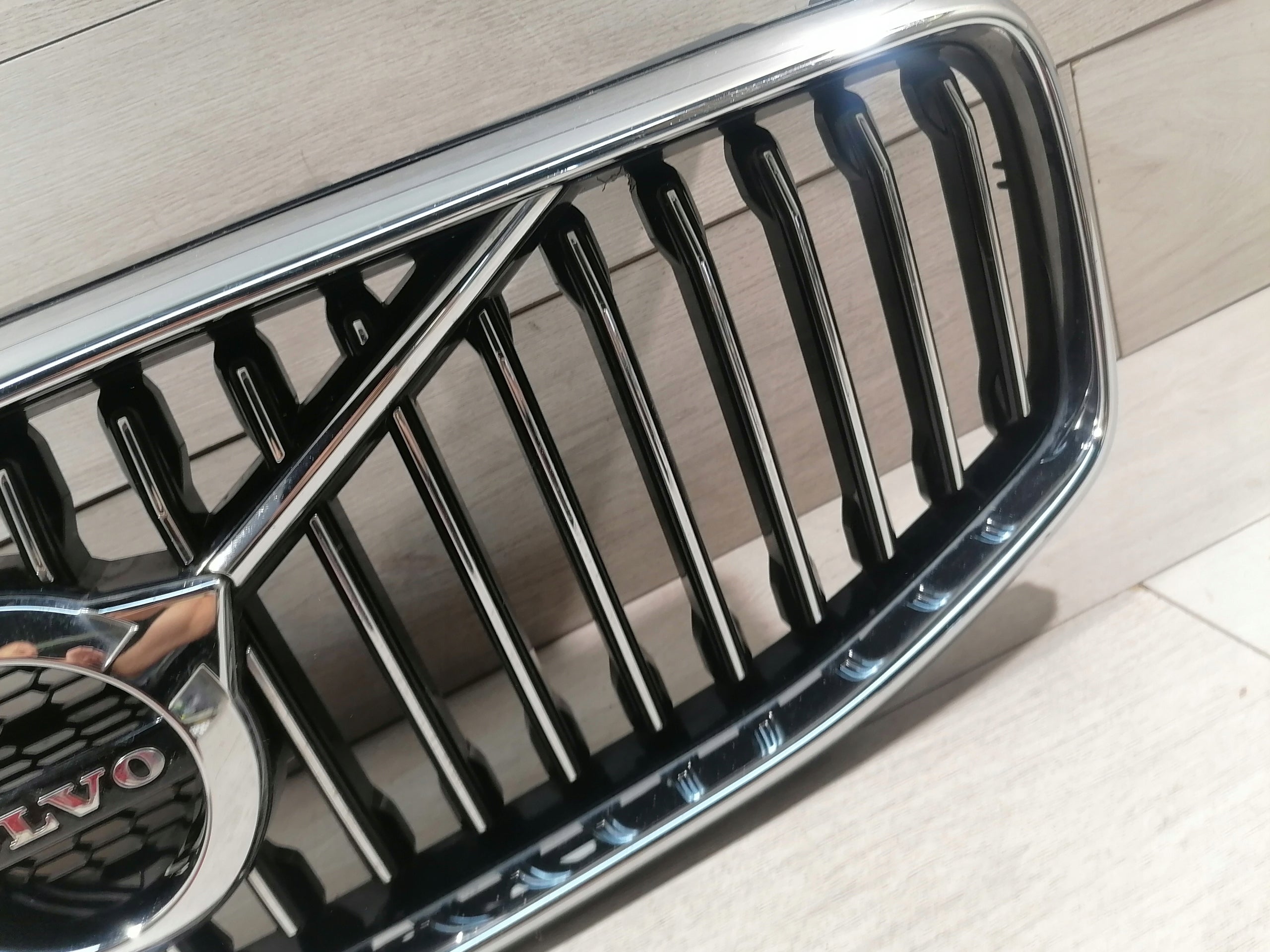 Kühlergrill Volvo 142 XC60 II 2 FRONTGRILL 31425535 Kühlergitter