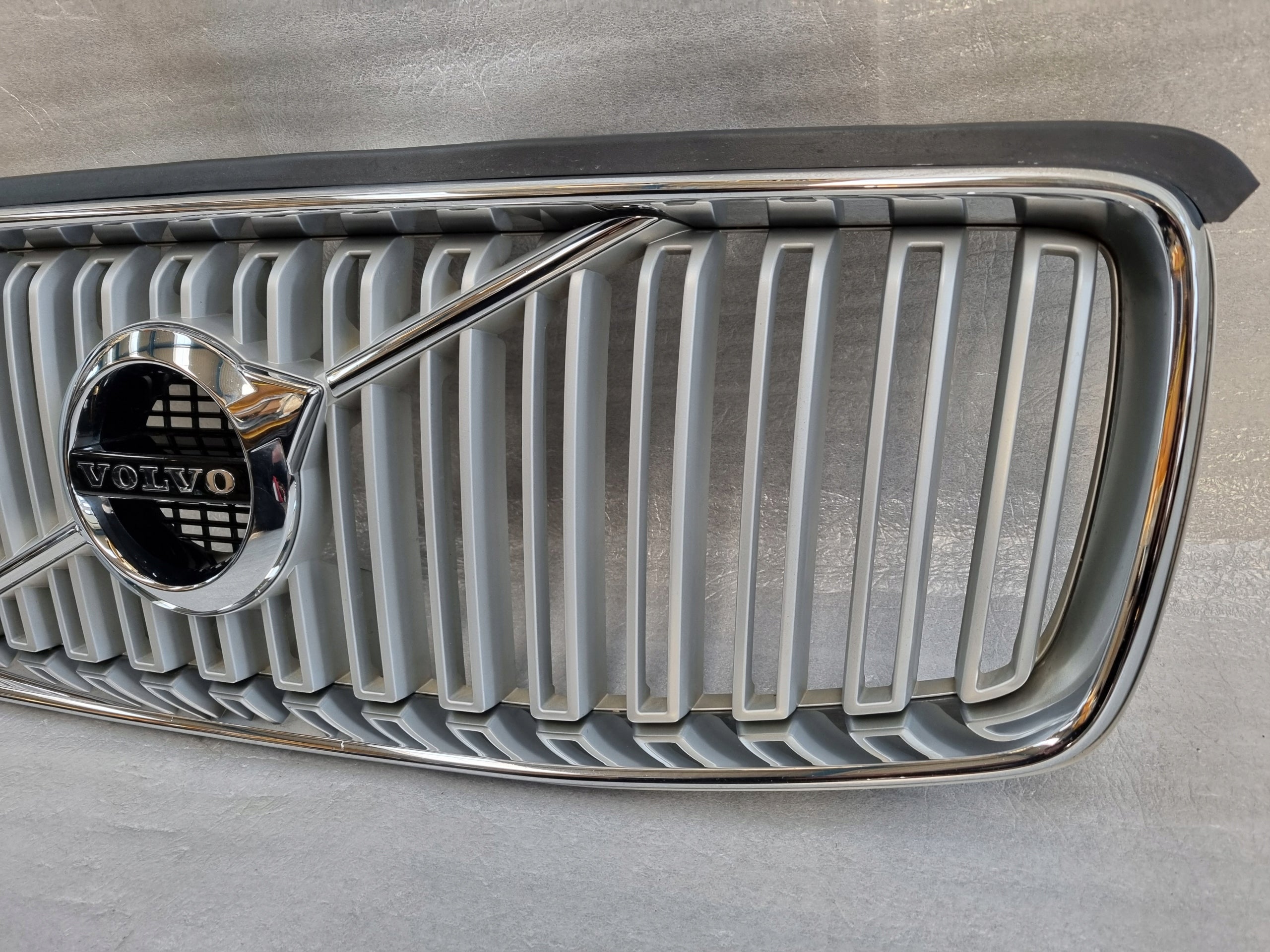 Kühlergrill Volvo XC90 I 142 FRONTGRILL 31425933 Kühlergitter