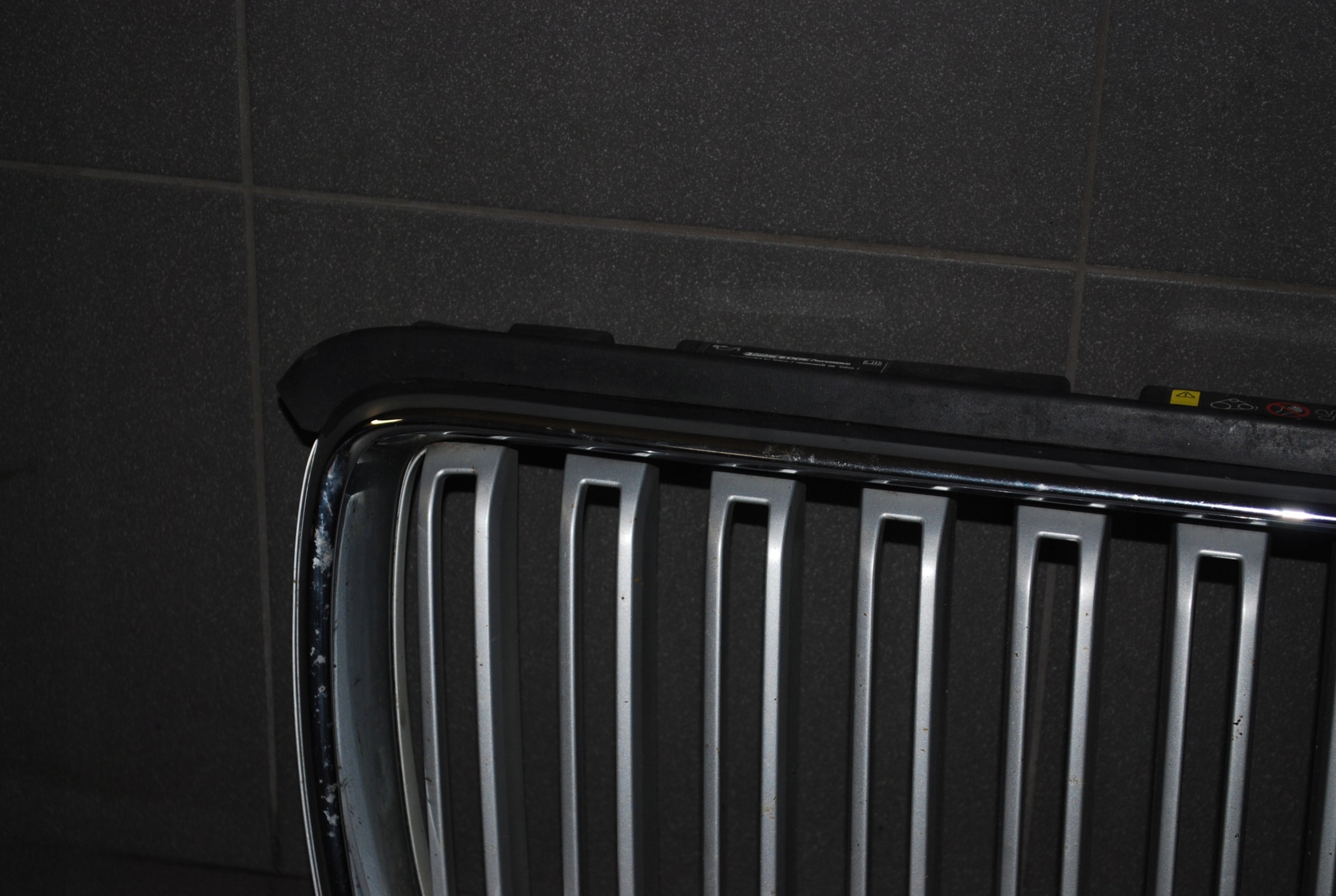 Kühlergrill Volvo 142 XC90 FRONTGRILL 31425095 Kühlergitter