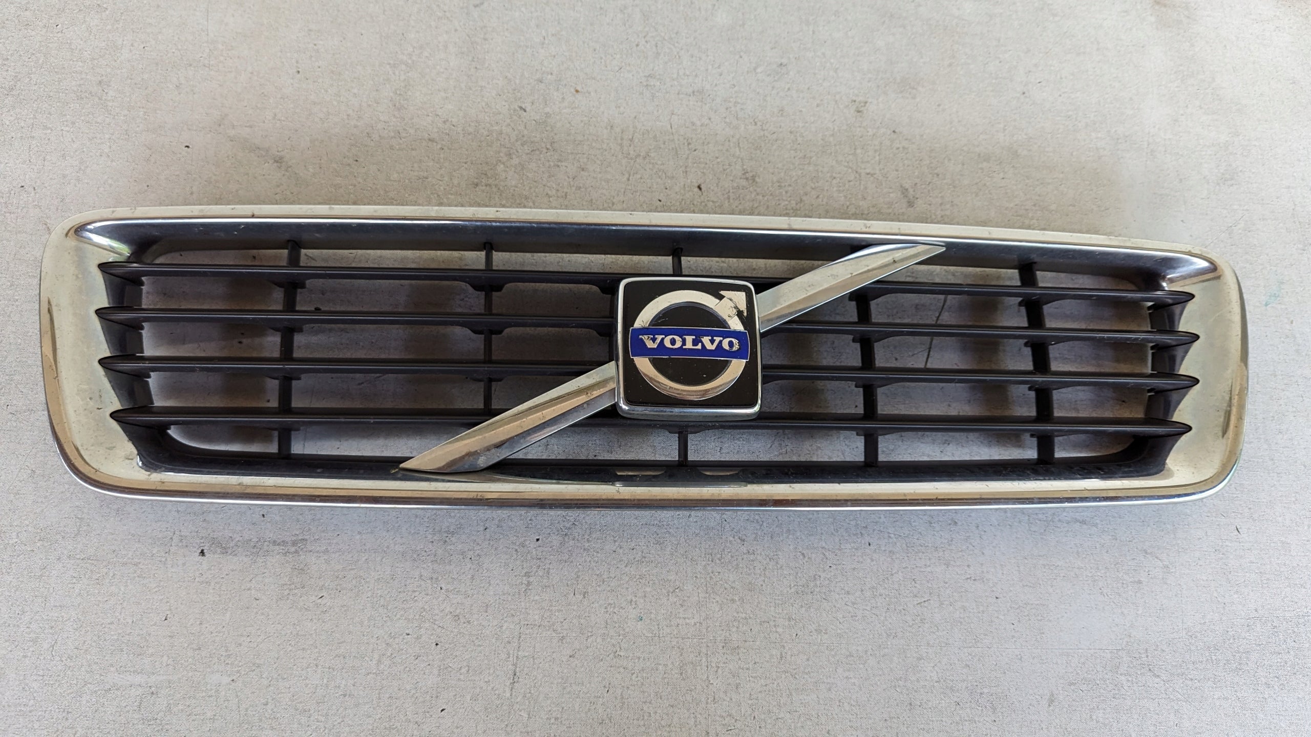 Kühlergrill Volvo C30 FRONTGRILL 30657194 Kühlergitter